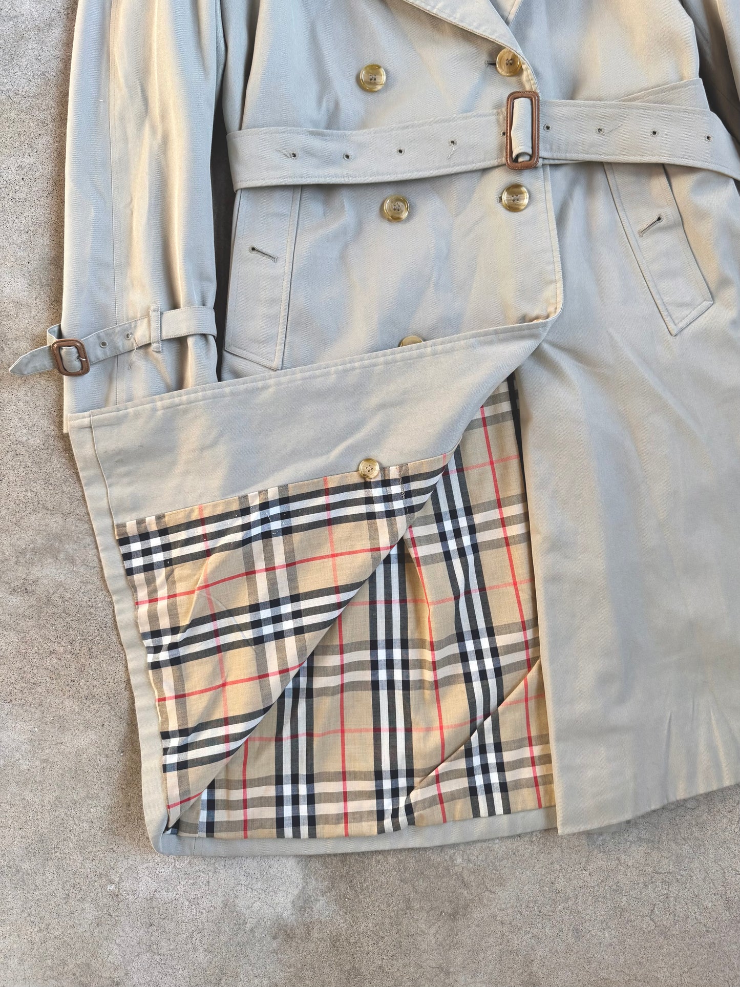 Vintage 1980s Classic Burberry’s Beige Canvas Trench Coat | L/XL