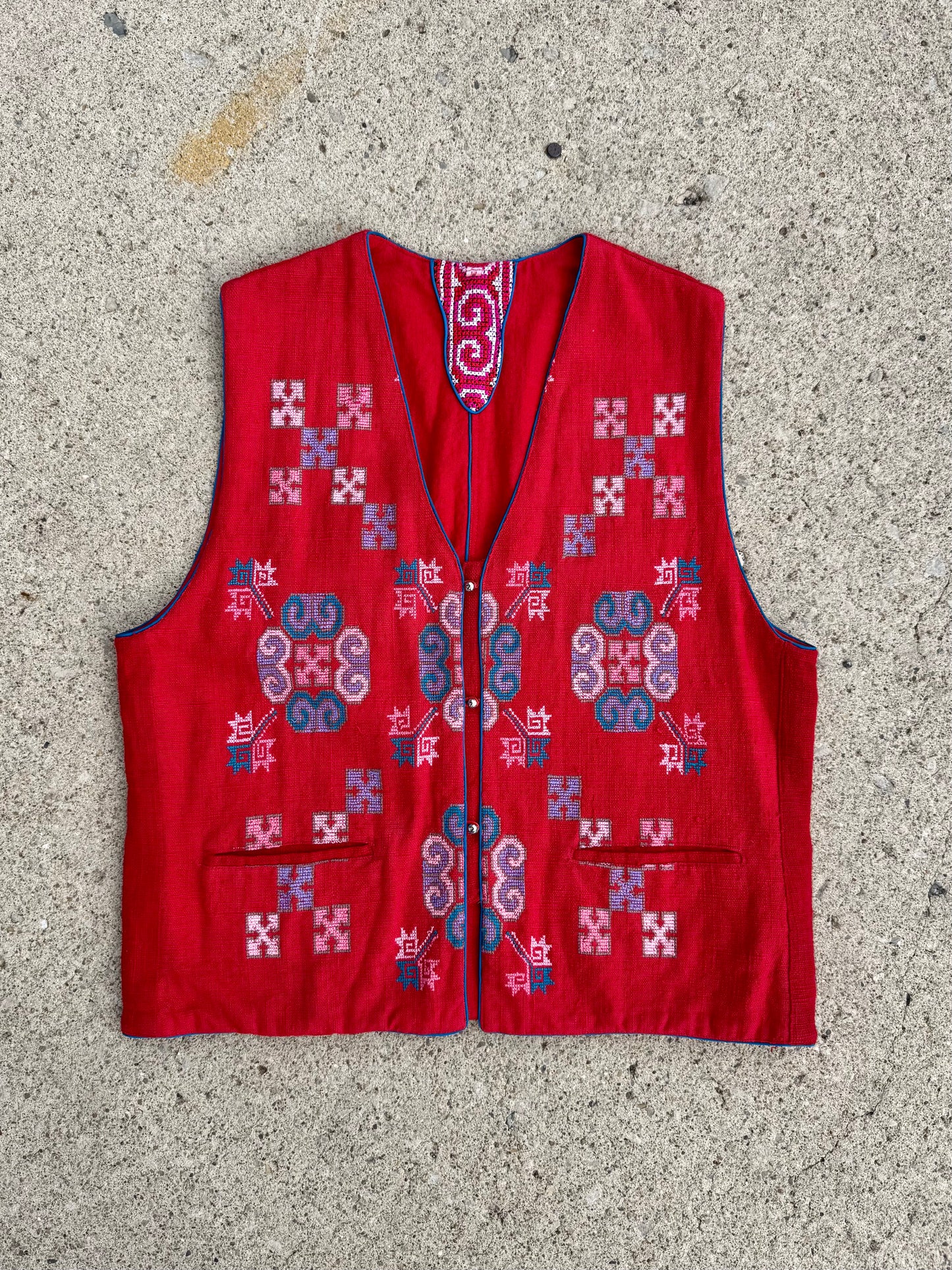 Vintage 1980s Red Cotton Southwestern Embroidered Vest | Large
