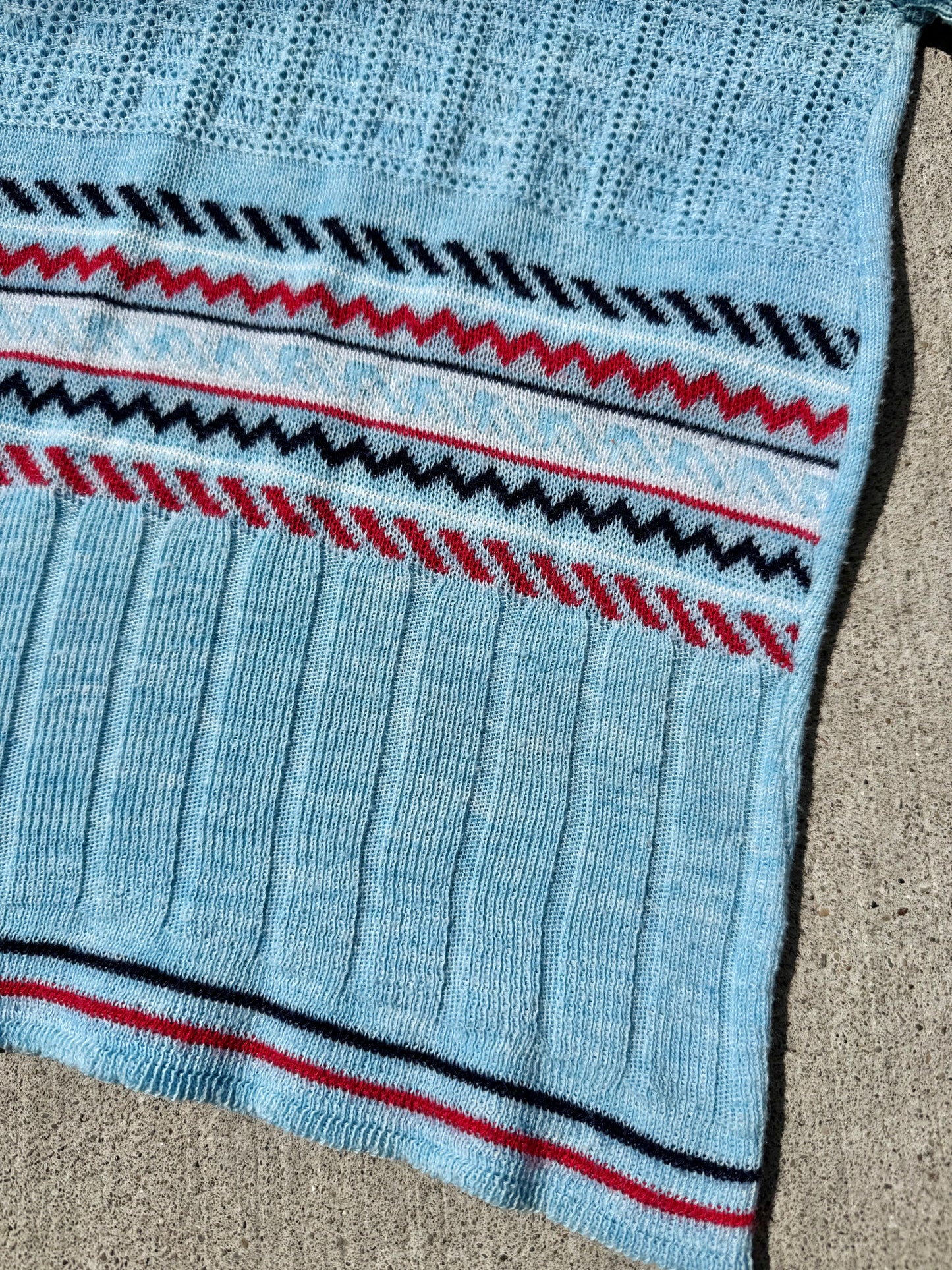 Vintage 1970s Blue Patterned Short Sleeve Knit Top | XS/S