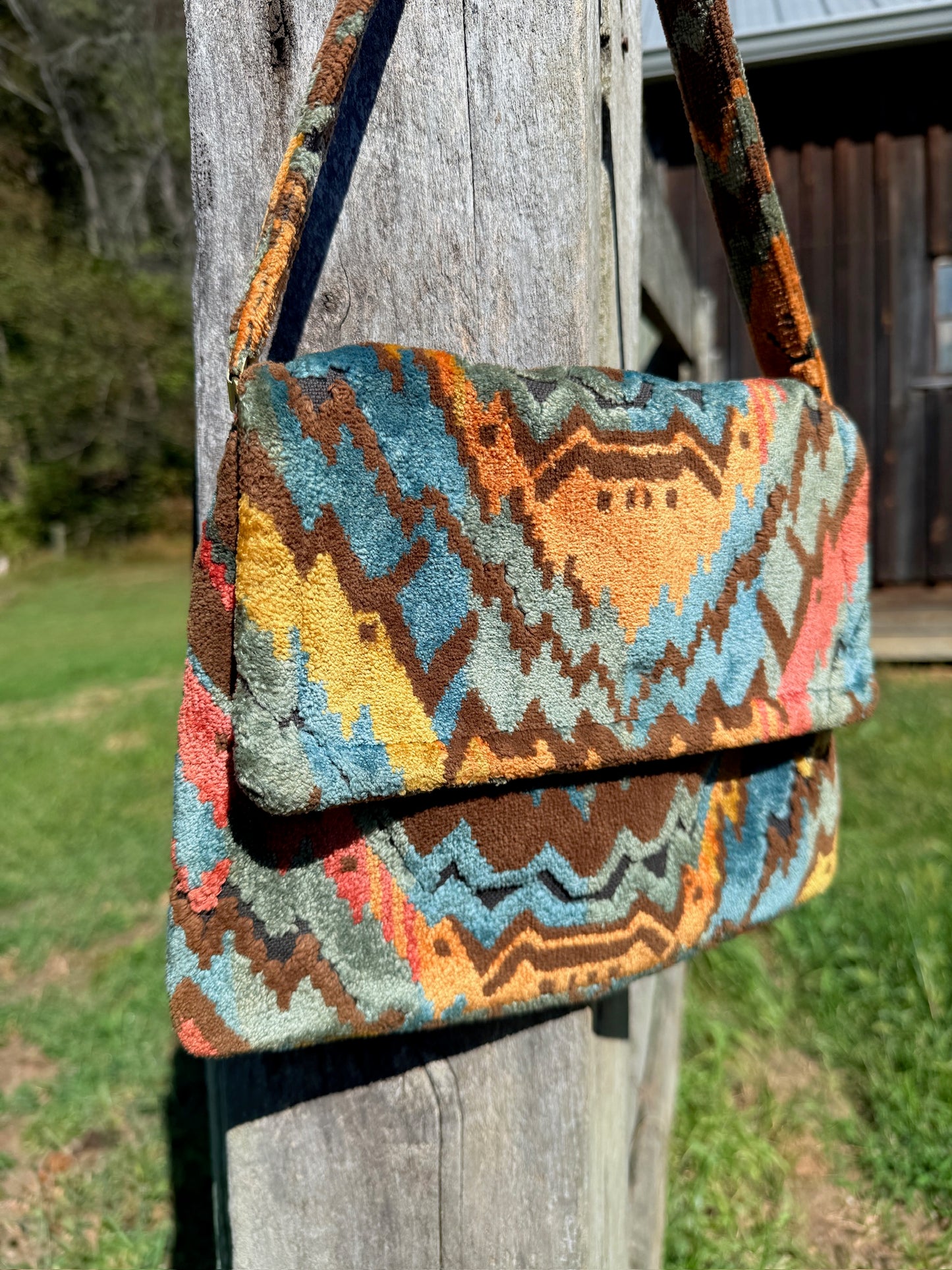 Vintage 1980s Southwestern Tapestry Shoulder Bag