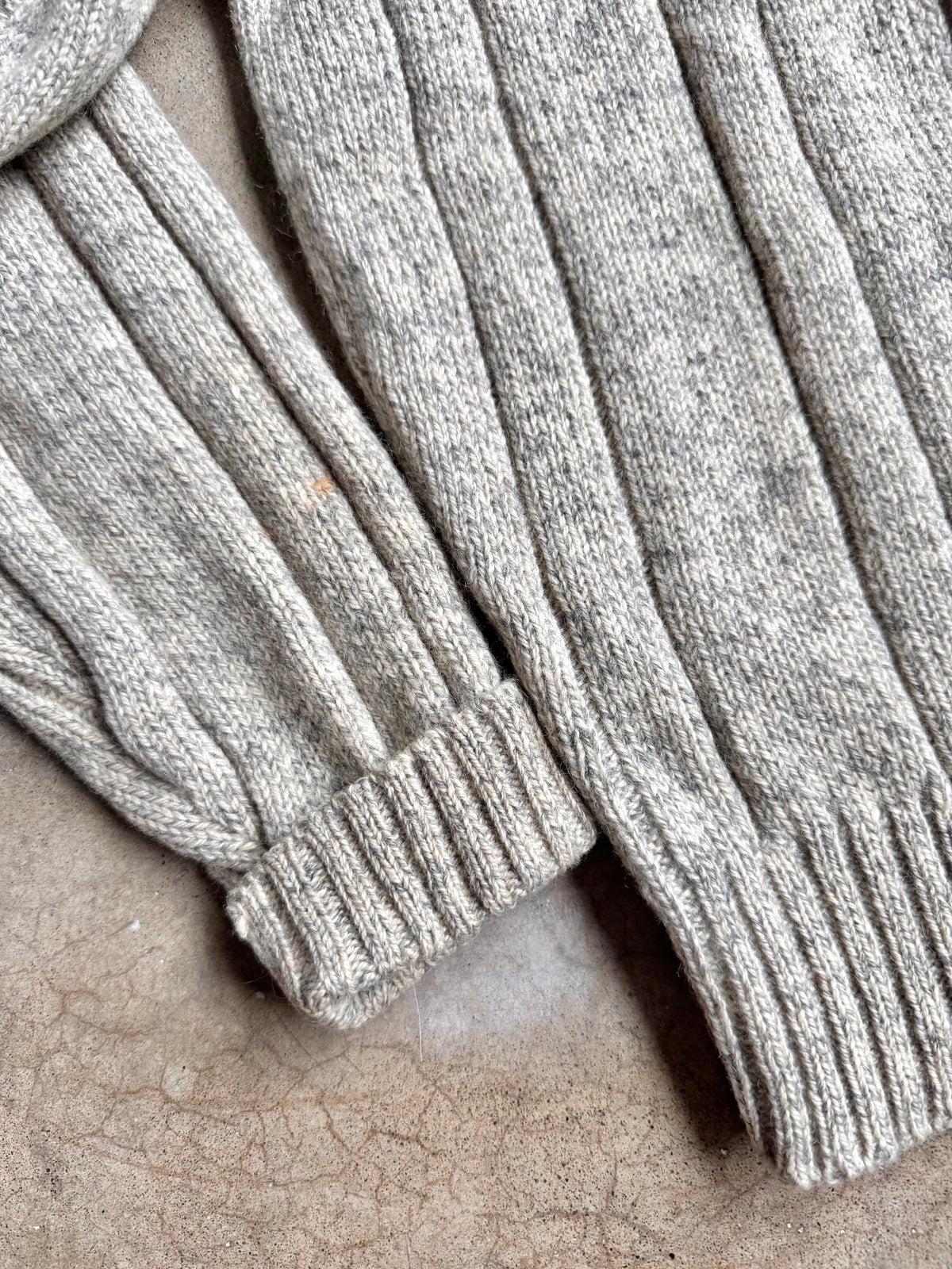 Vintage 1990s J. Crew Grey Rib Knit Wool Oarsmen Crewneck Sweater | Large