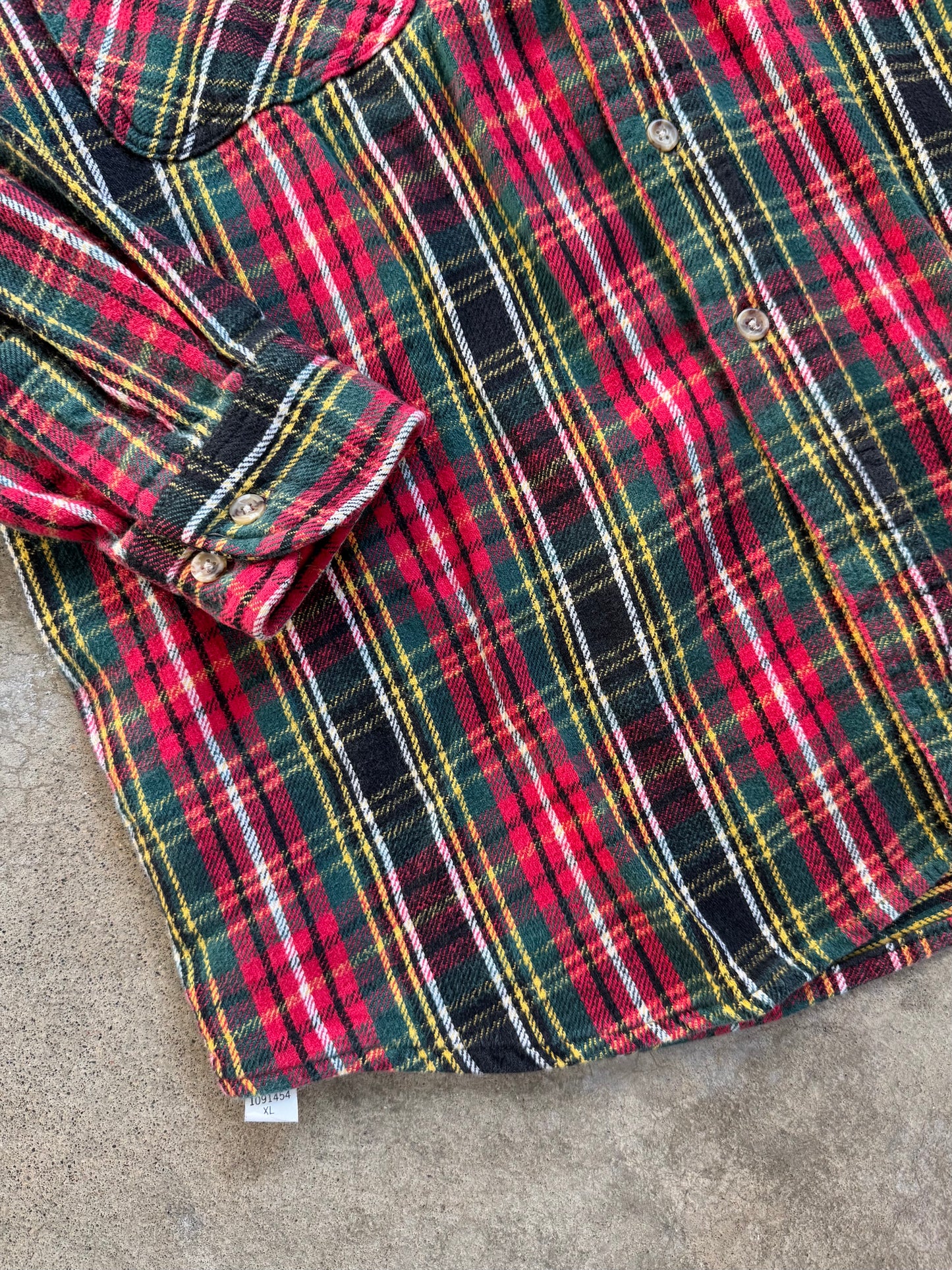 Vintage 1980s Dakota Plaid Cotton Flannel Shirt | XL