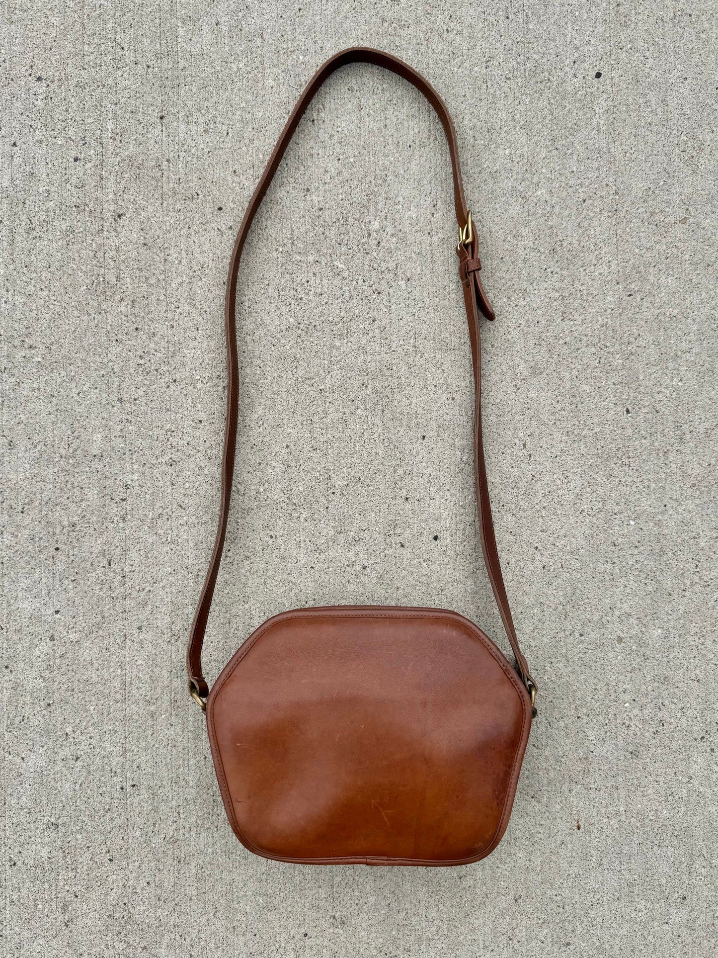 Vintage Coach Cooper Zip Bag | Style. No 9922