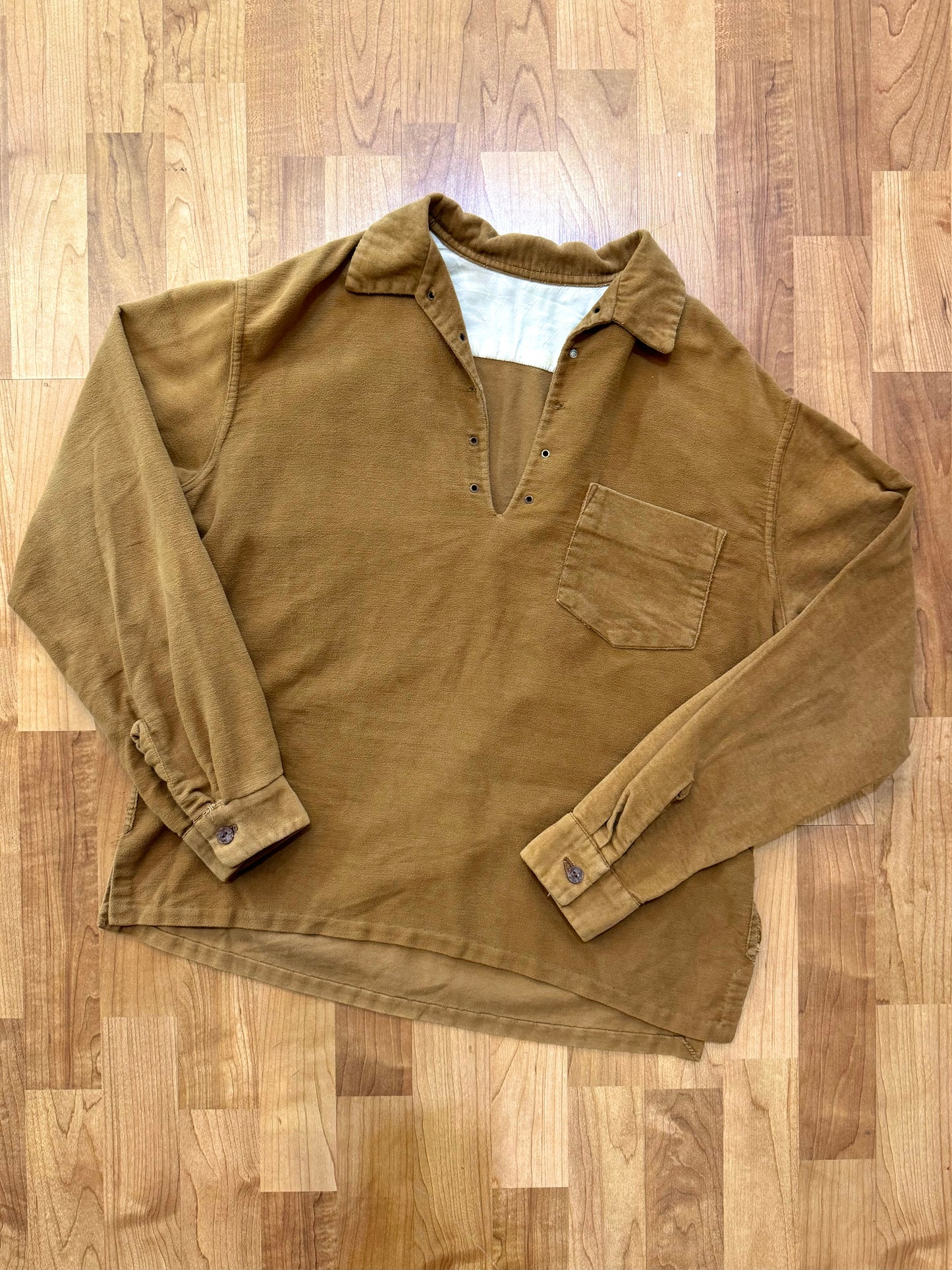 Vintage 1960s Handmade Brown V-Neck Shirt | Large