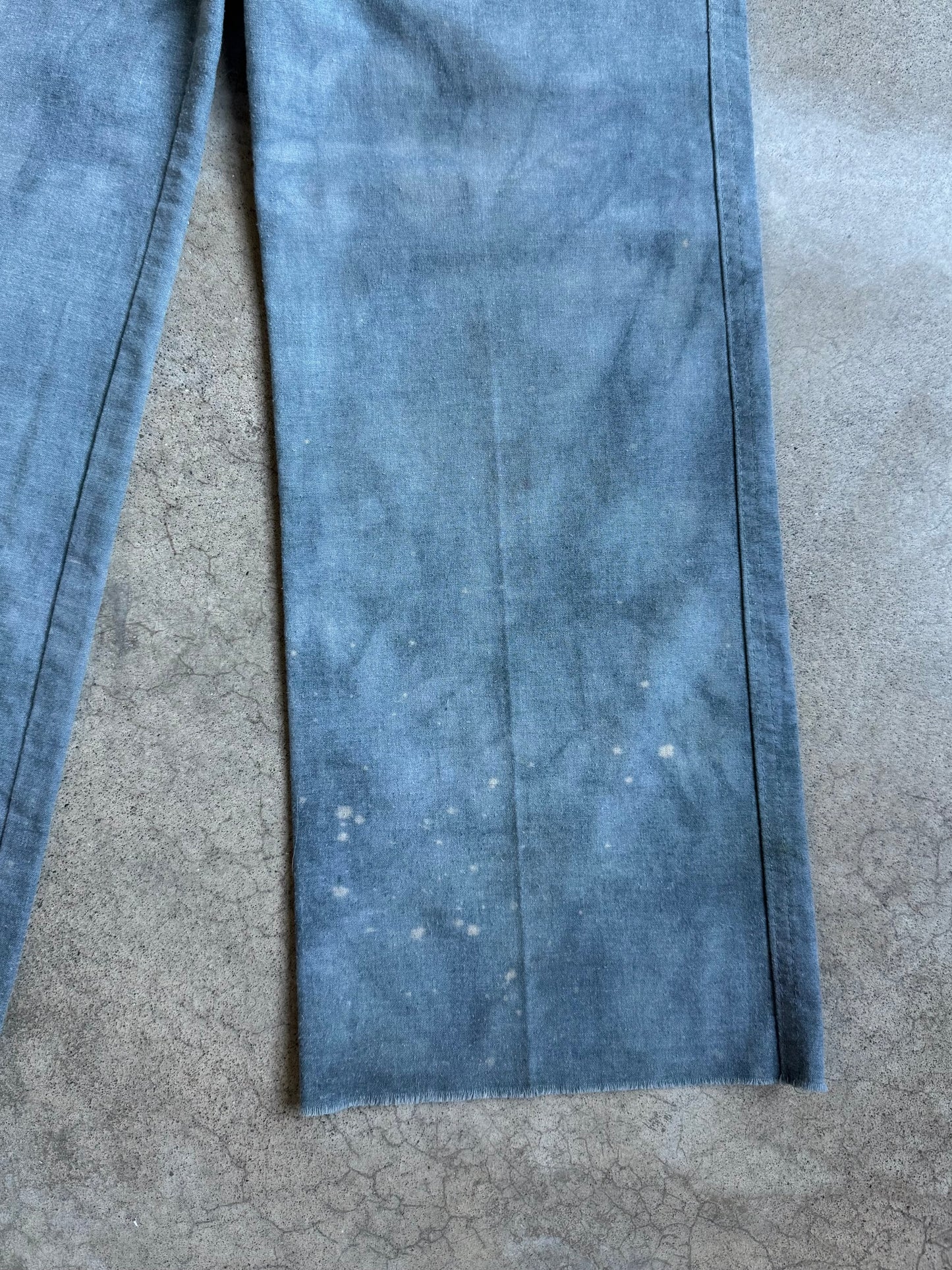 Vintage 1960s Snapfinger Distressed Wide-Leg Cropped Pants | Waist 30”