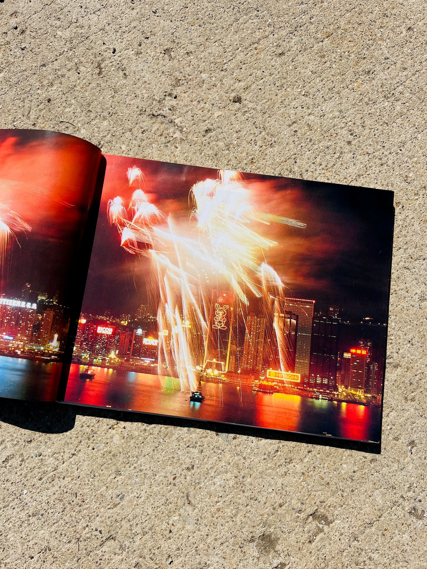 Vintage 1980s Destination: Hong Kong Insight Guides Book