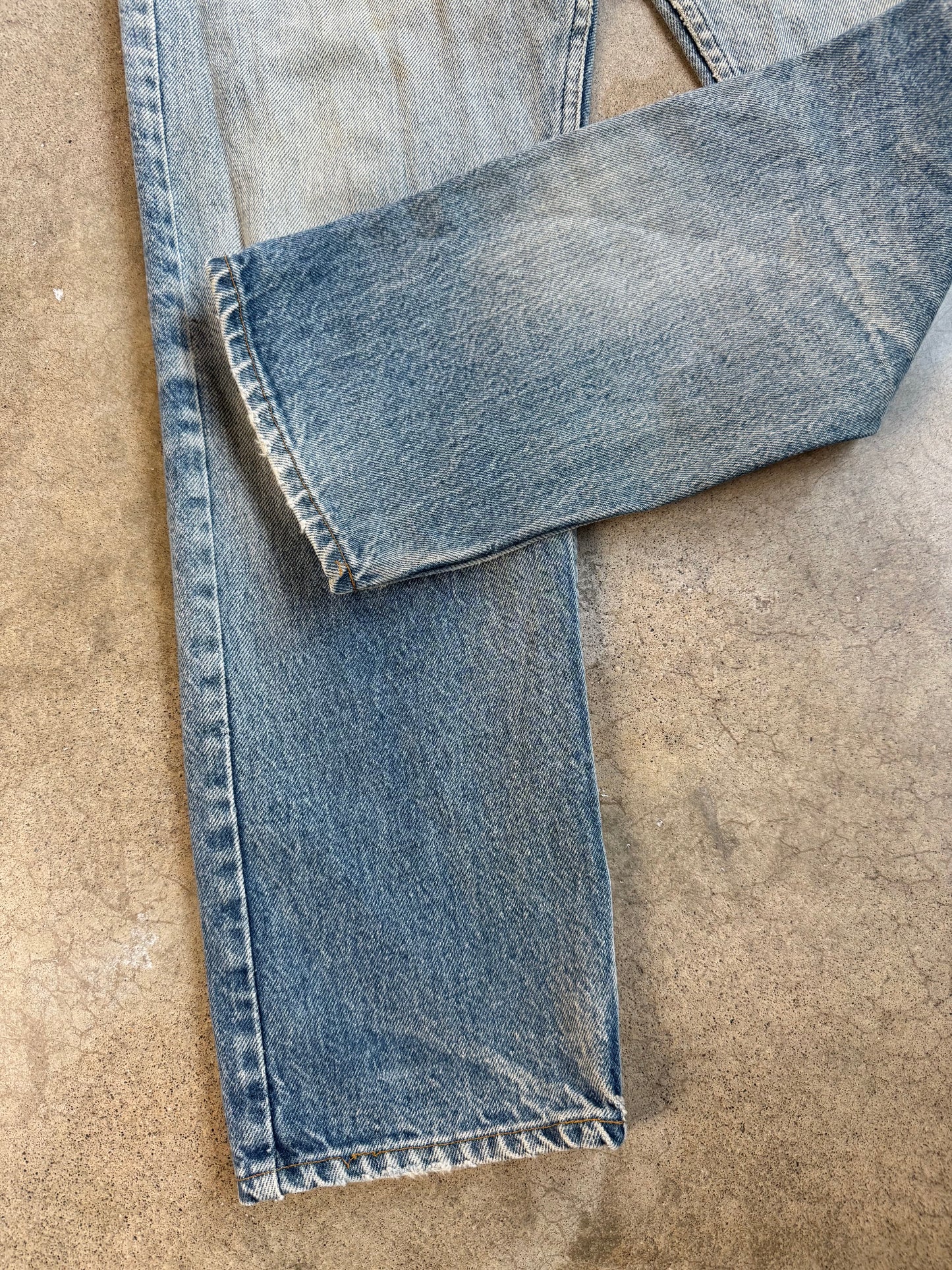 Vintage 1970s Levi's 505 Distressed Faded Jeans | Waist 34”