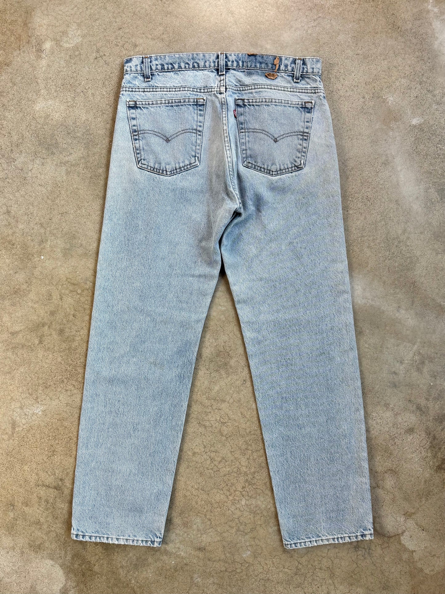 Vintage 1990s Levi's 505 Light Wash Jeans | Waist 36”