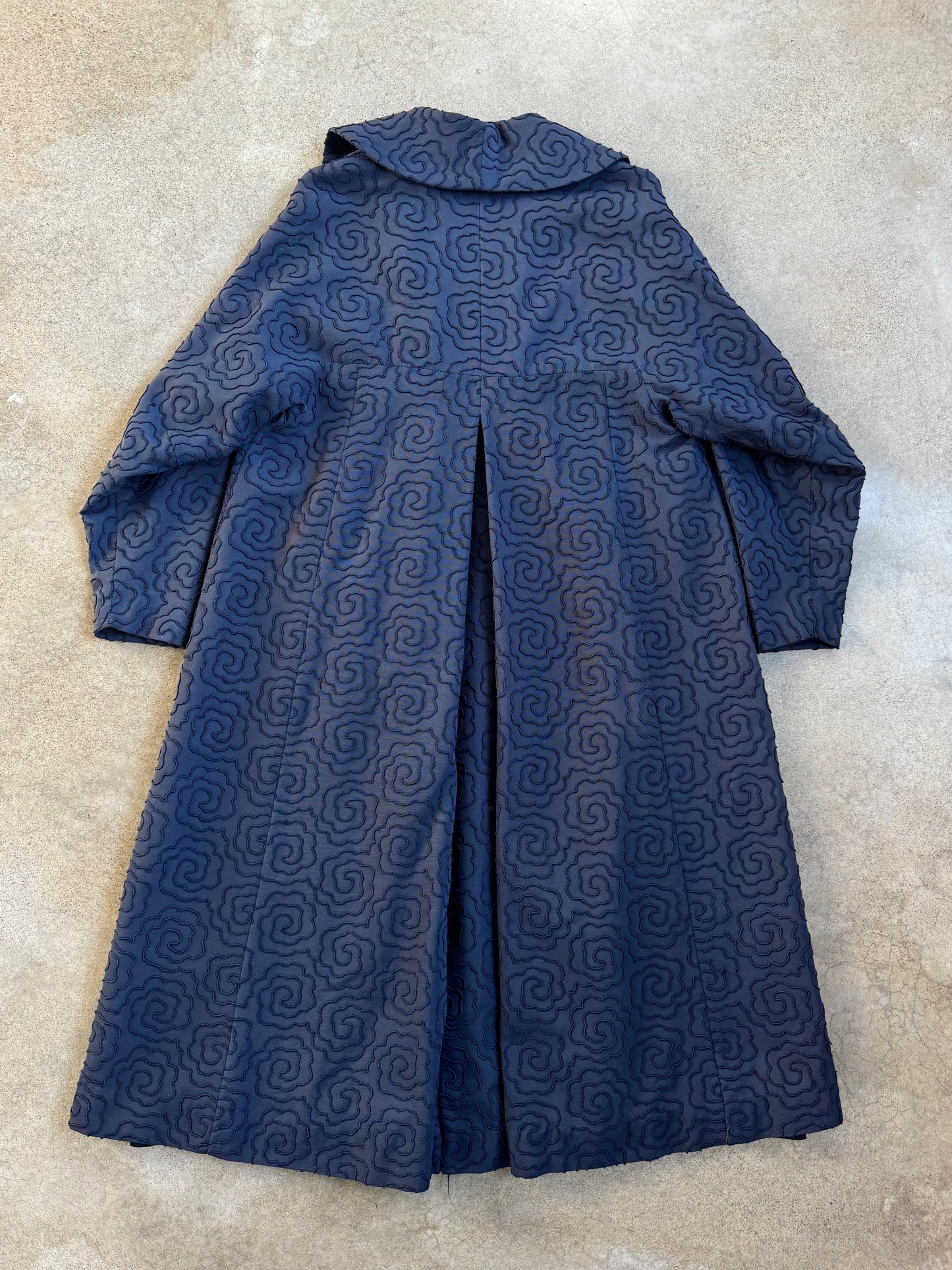 Vintage 1940s Navy Blue Crewel Embroidery Full-Length Swing Coat | Medium