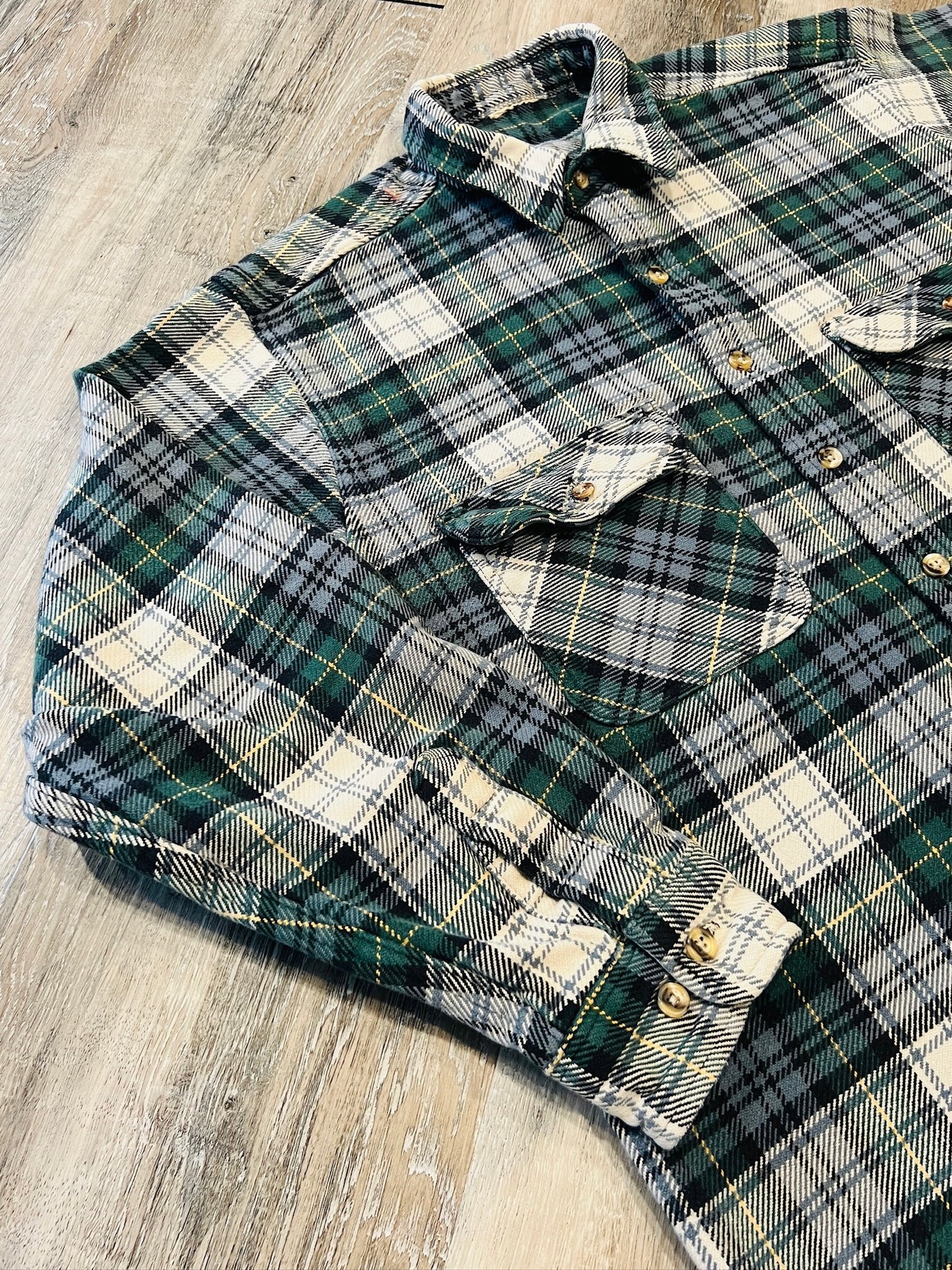 Vintage 1990s Green Plaid Cotton Flannel Shirt | Large