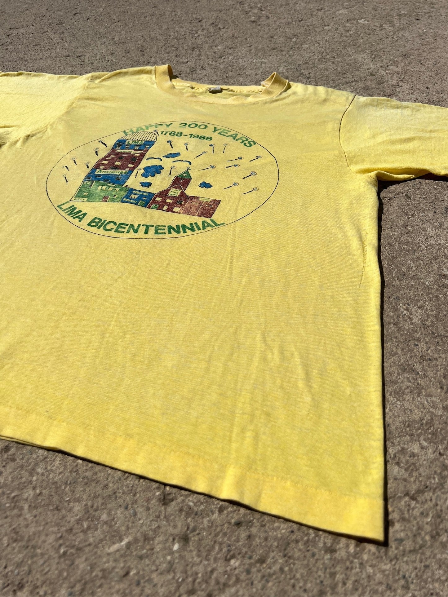Vintage 1980s Lima Bicentennial Yellow Graphic Tee | Medium