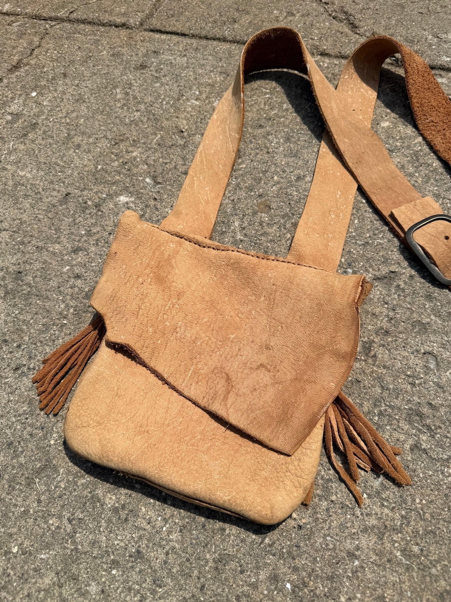 Vintage 1960s Handmade Deerskin Suede Leather Crossbody Bag