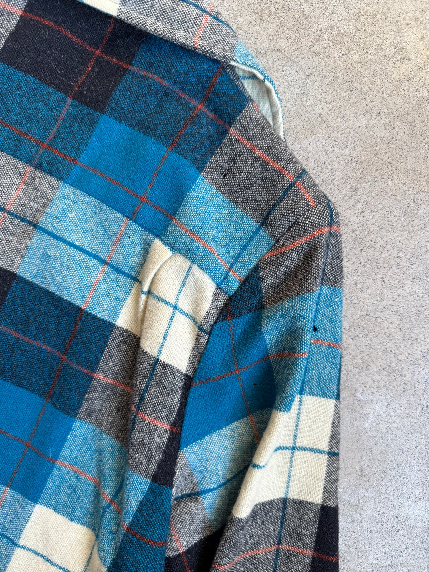 Vintage 1940s Blue & White Plaid Wool Button-Up Shirt Jacket | Small