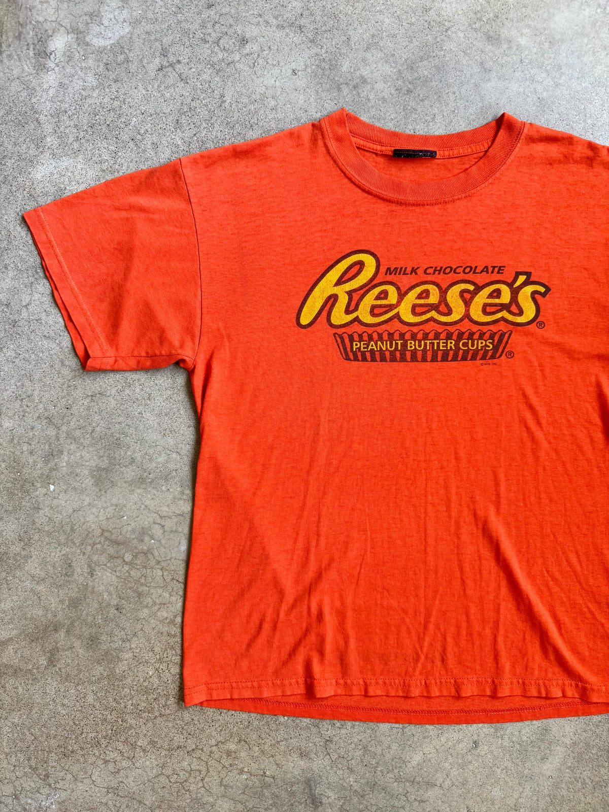 Vintage 2005 Orange Reese’s Peanut Butter Cup Tee | Medium