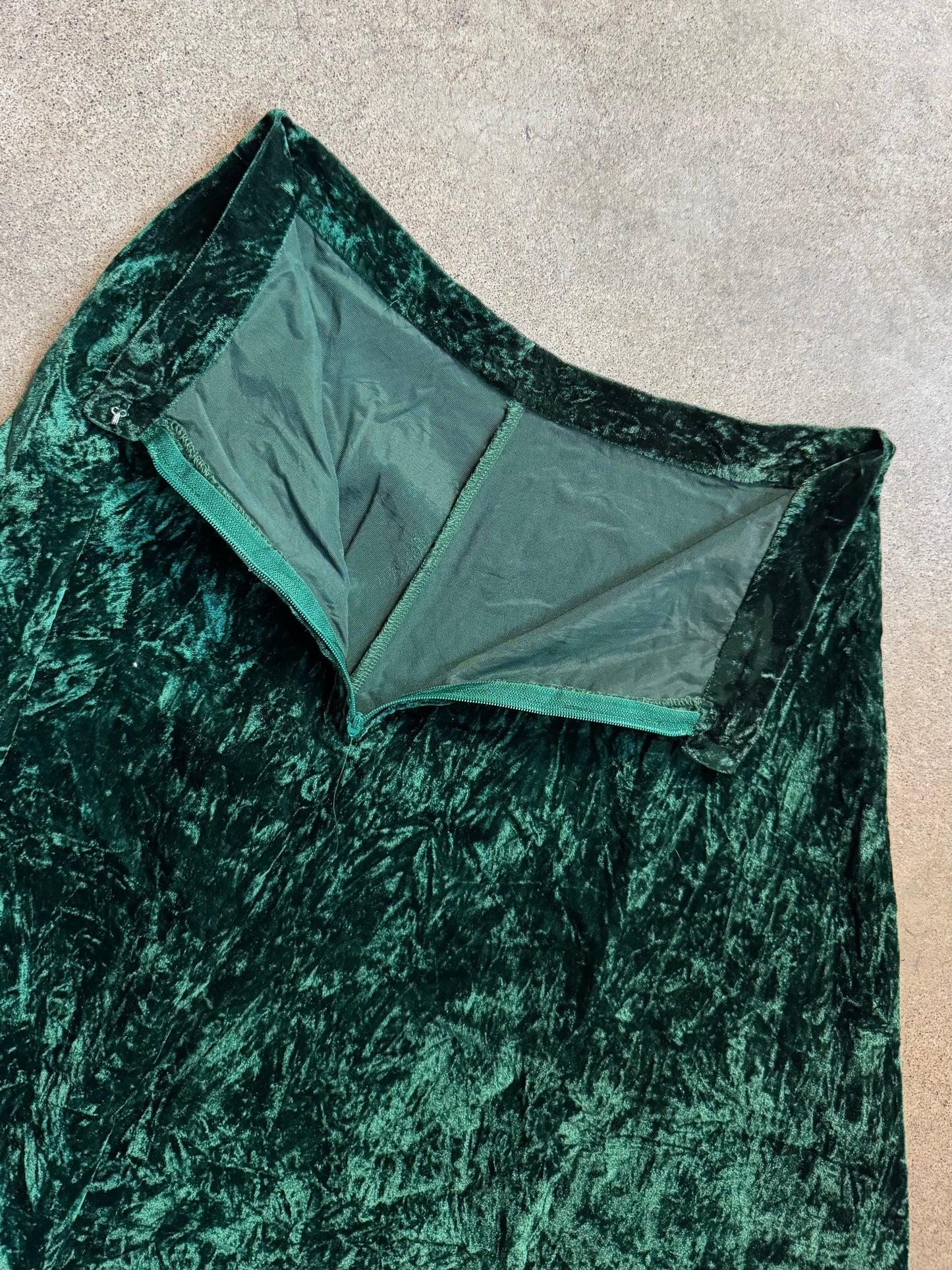 Vintage 1980s Green Crushed Velvet Maxi Skirt | Waist 28”