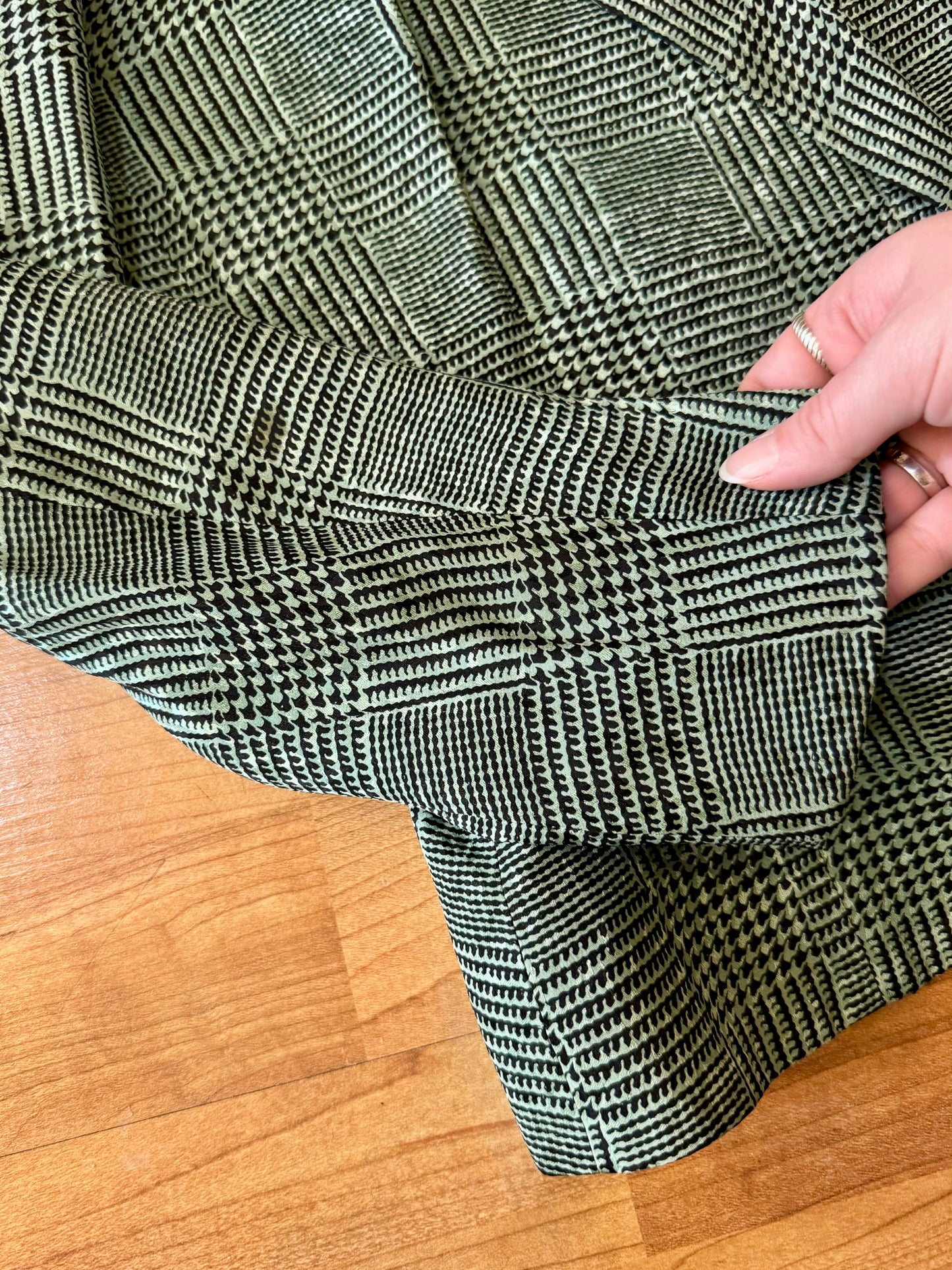 Vintage 1980s Teri Jon Mint Green Patterned Silk Blazer | Small