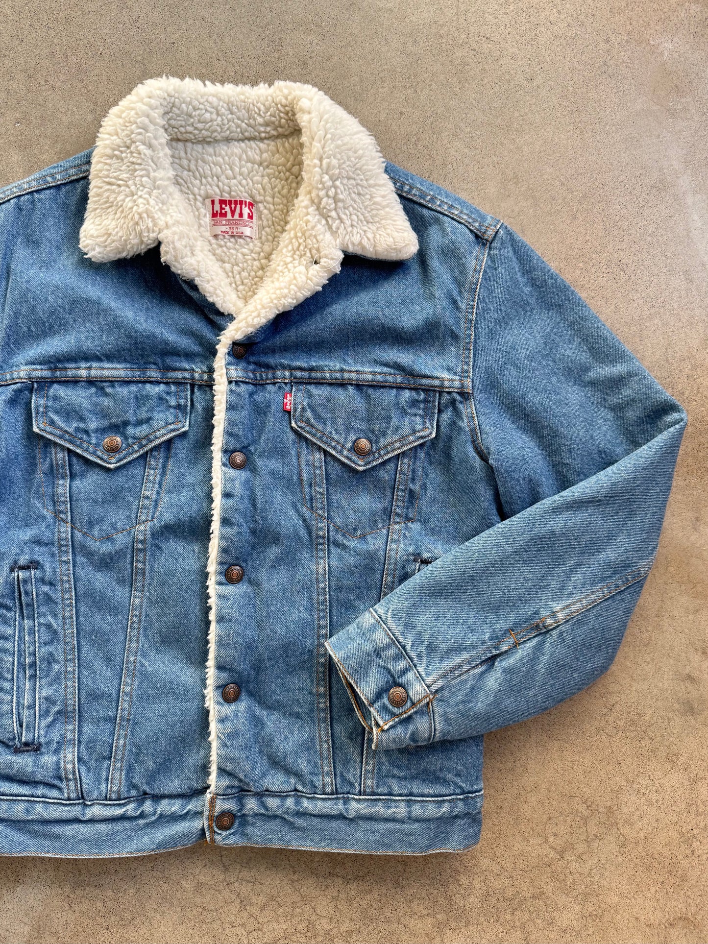 Vintage 1980s Levi's Sherpa Lined Denim Jacket | 36R