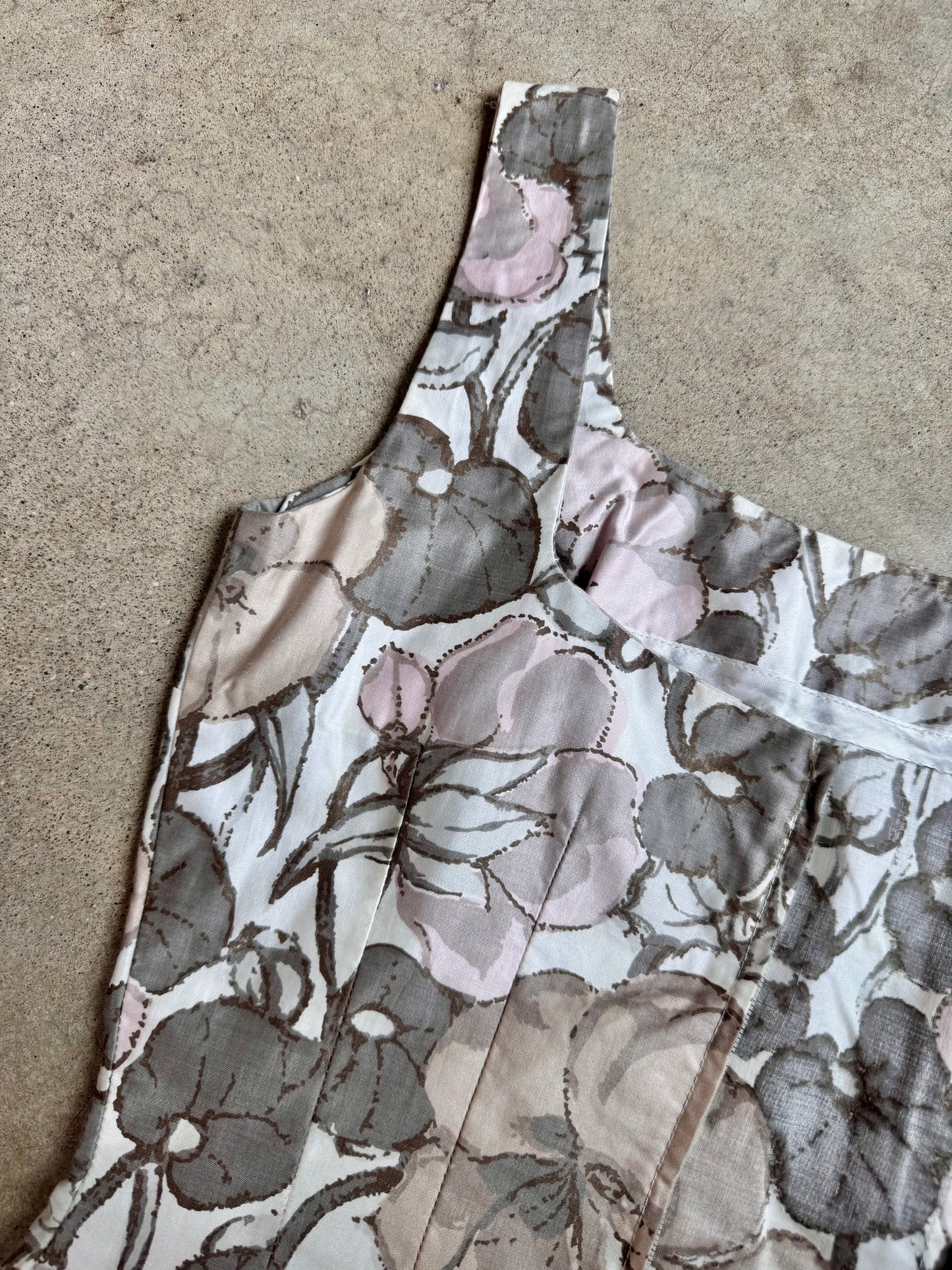 Vintage 1960s Muted Floral Cotton Sheath Dress | Small