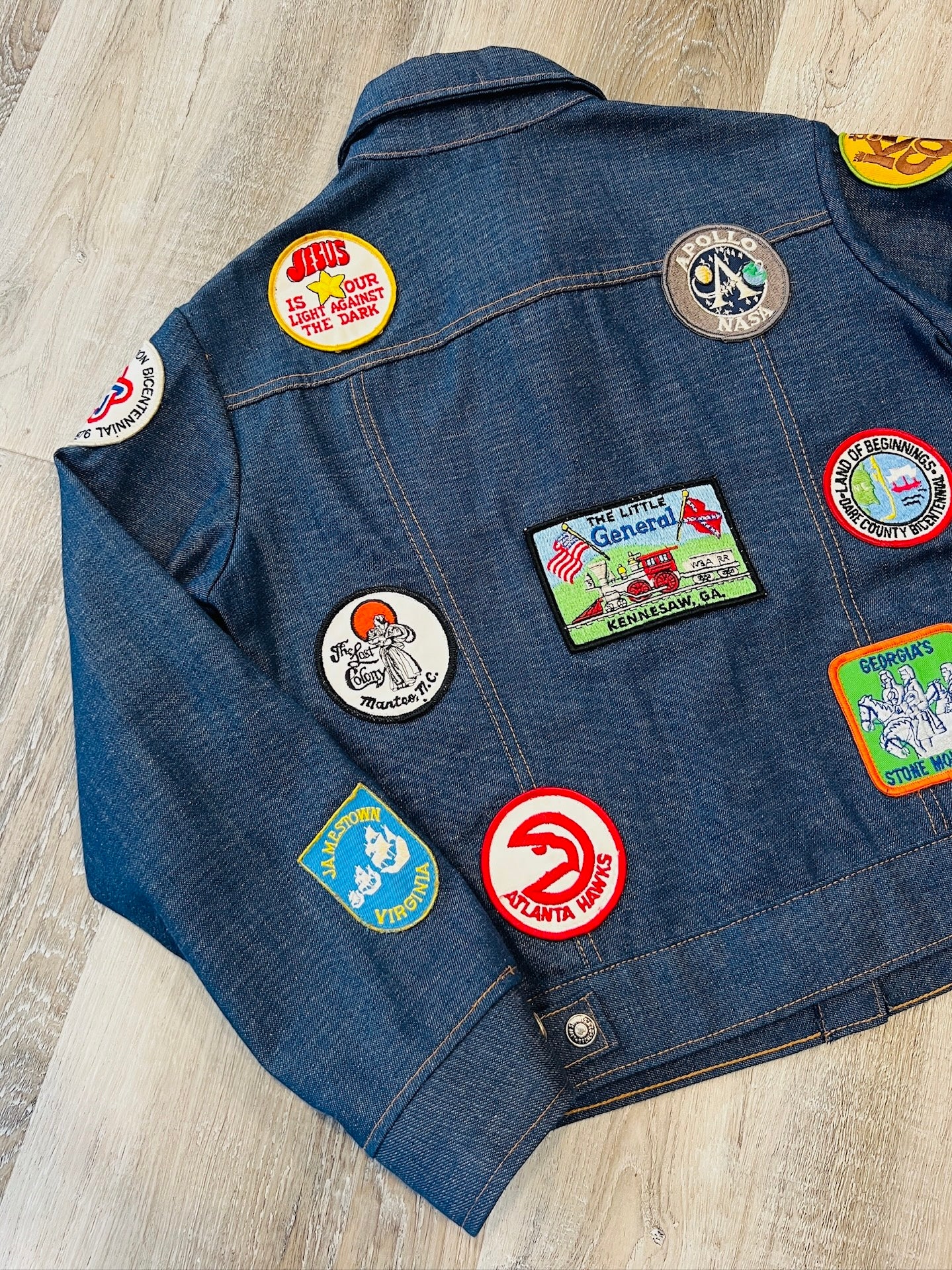 Vintage 1970s Levi’s Orange Tab Patched Denim Jacket | Medium