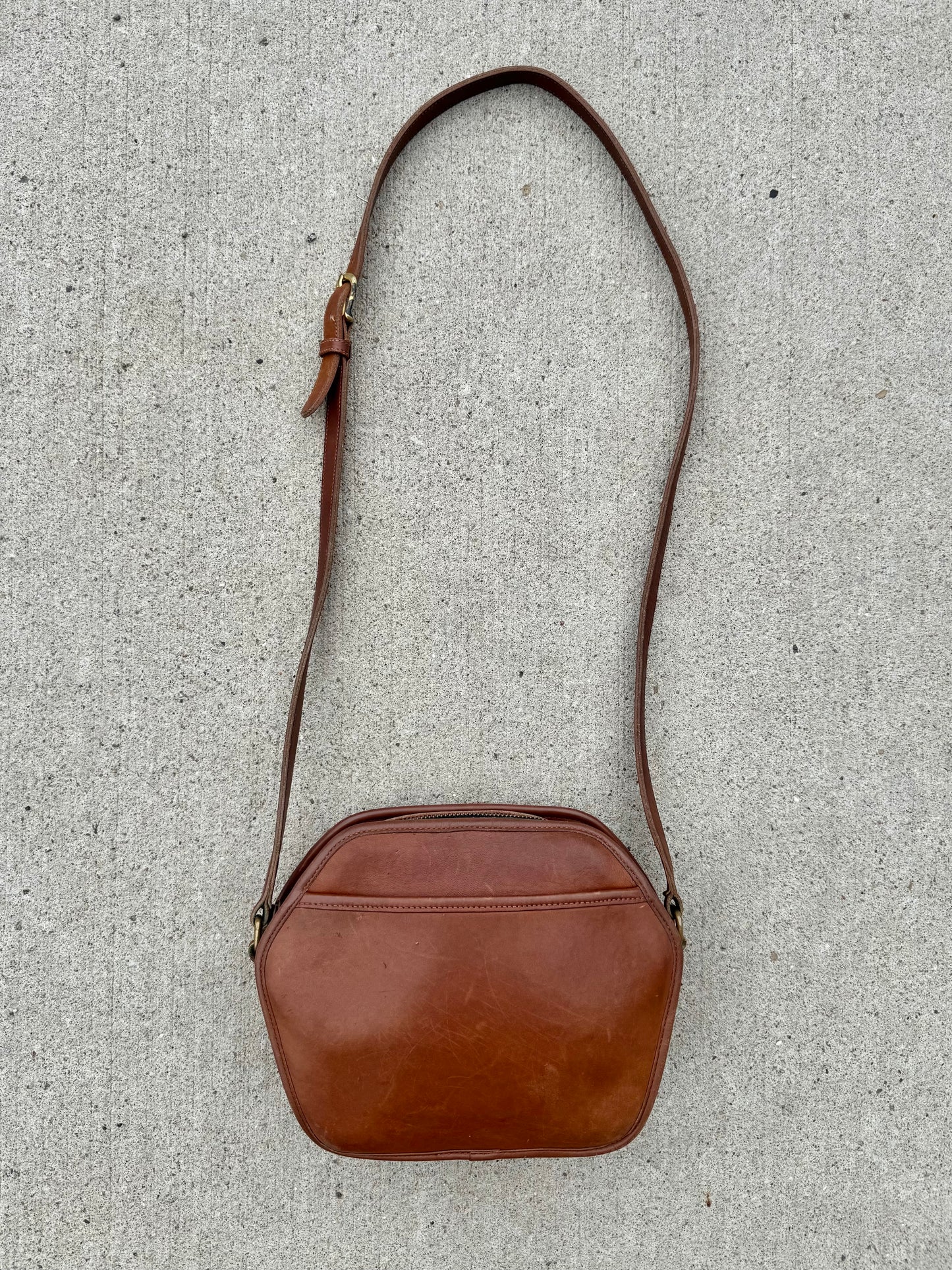 Vintage Coach Cooper Zip Bag | Style. No 9922