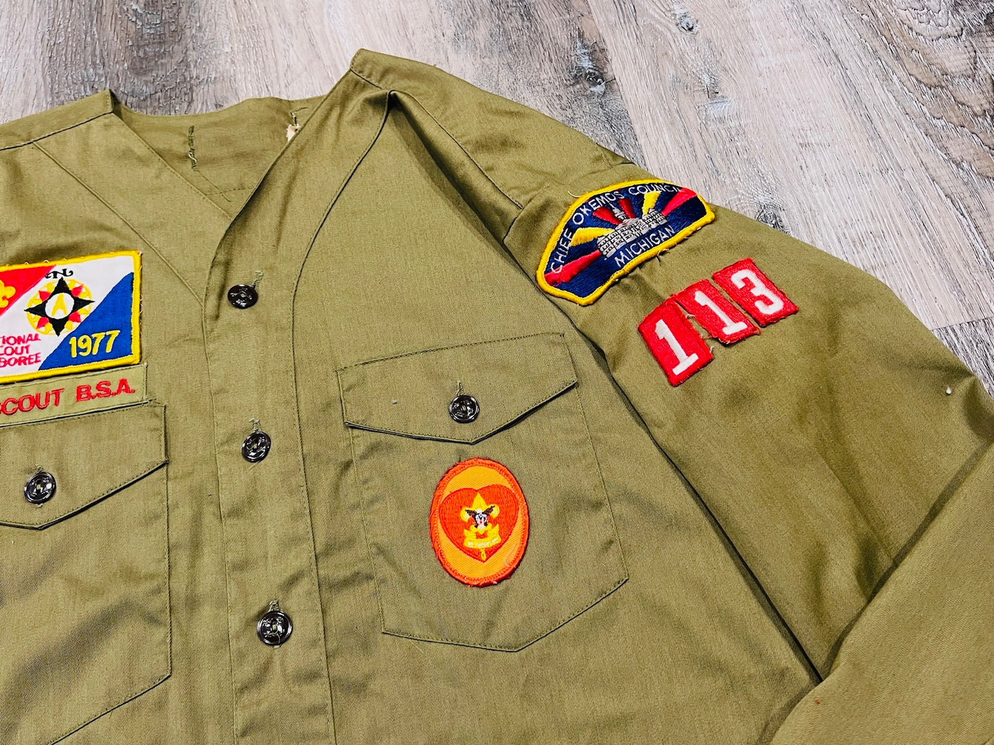 Vintage 1977 Scouts BSA Green Patched Button-Up Shirt | Large