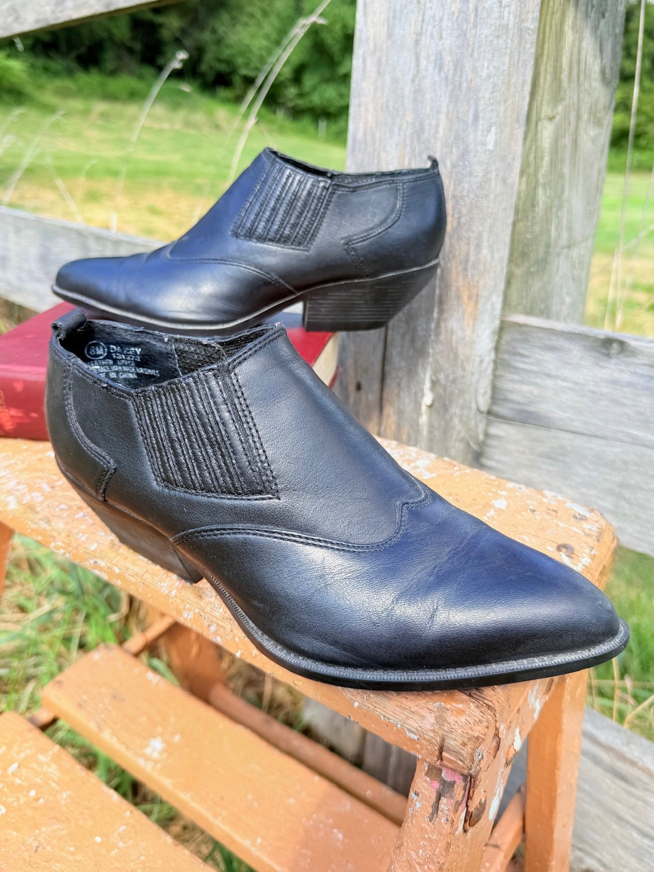 Vintage 1980s Zodiac Black Leather Western Ankle Boots | Women’s 8