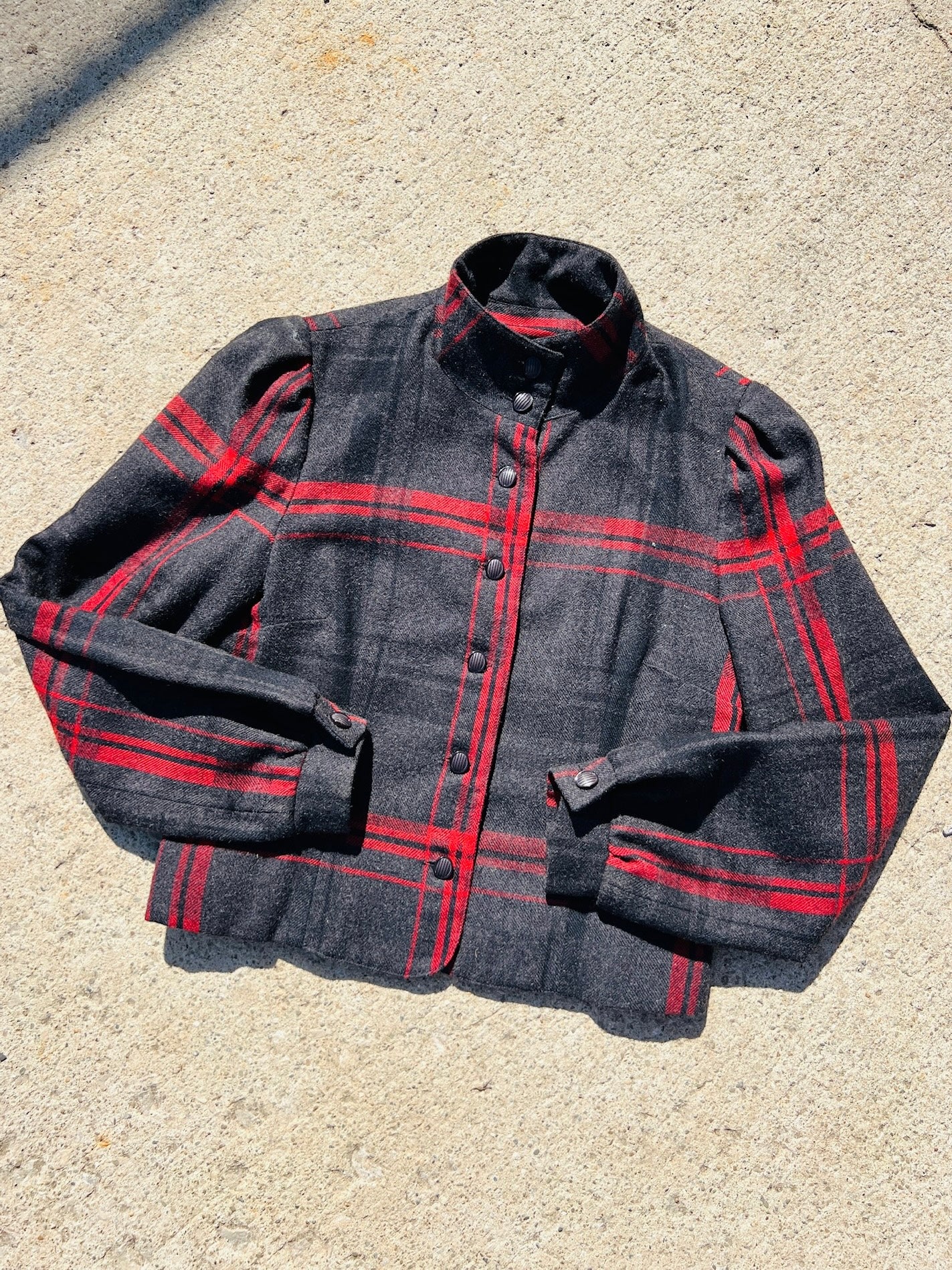Vintage 1960s Charcoal Red Plaid Cropped Wool Jacket | Small