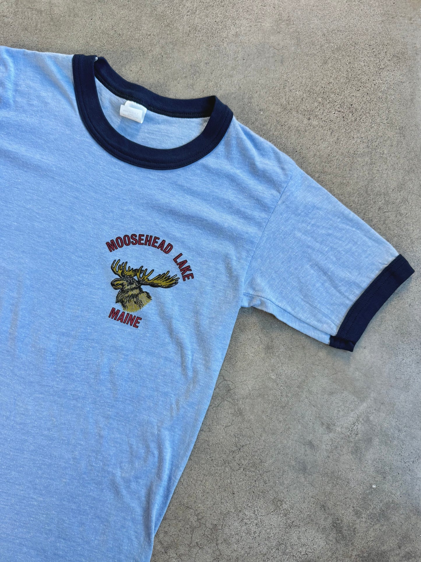Vintage 1980s Moosehead Lake Maine Blue Ringer Tee | Small