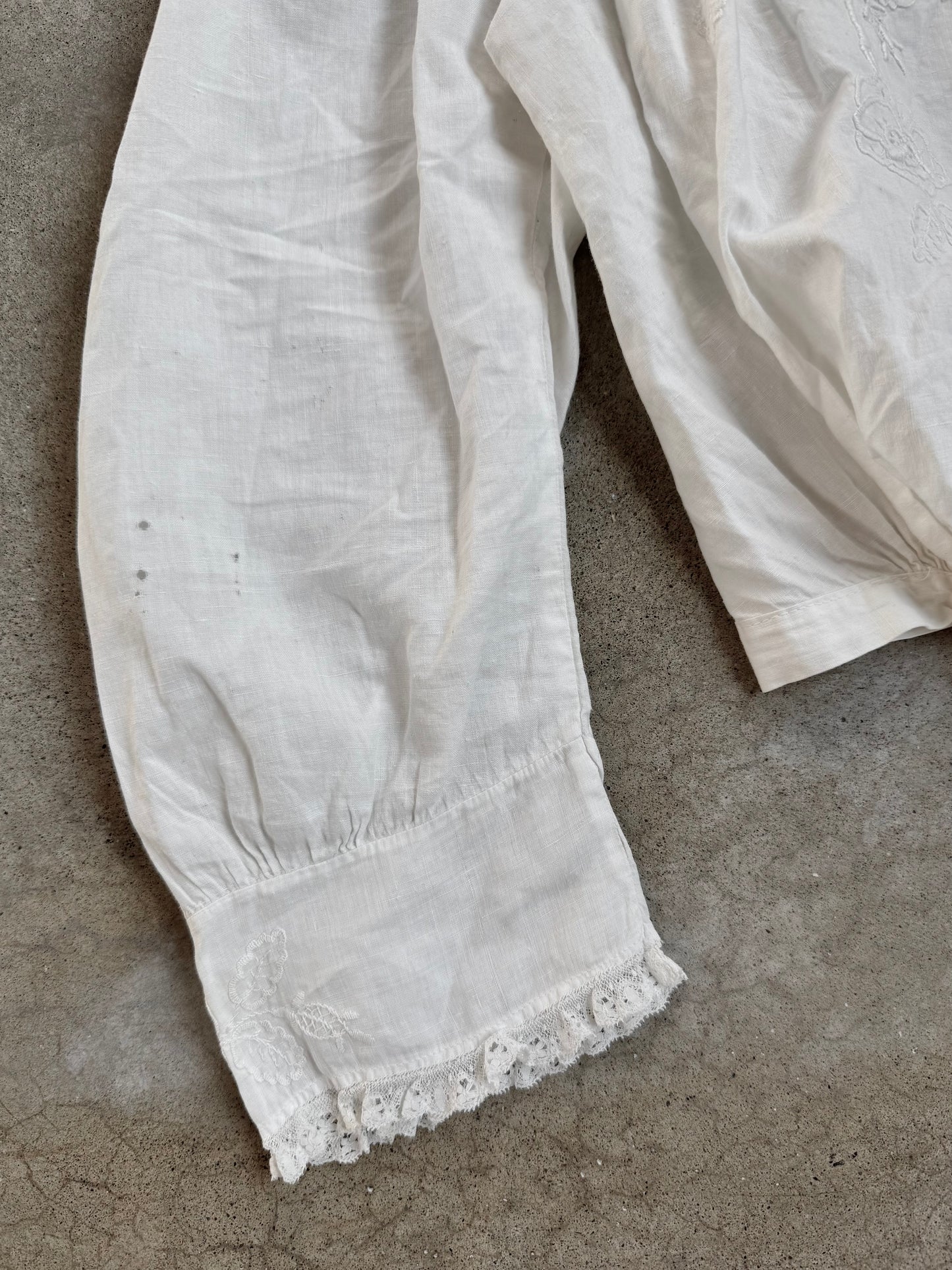 Antique 1900s Edwardian Lace Trim Pleated Bodice Blouse | Small