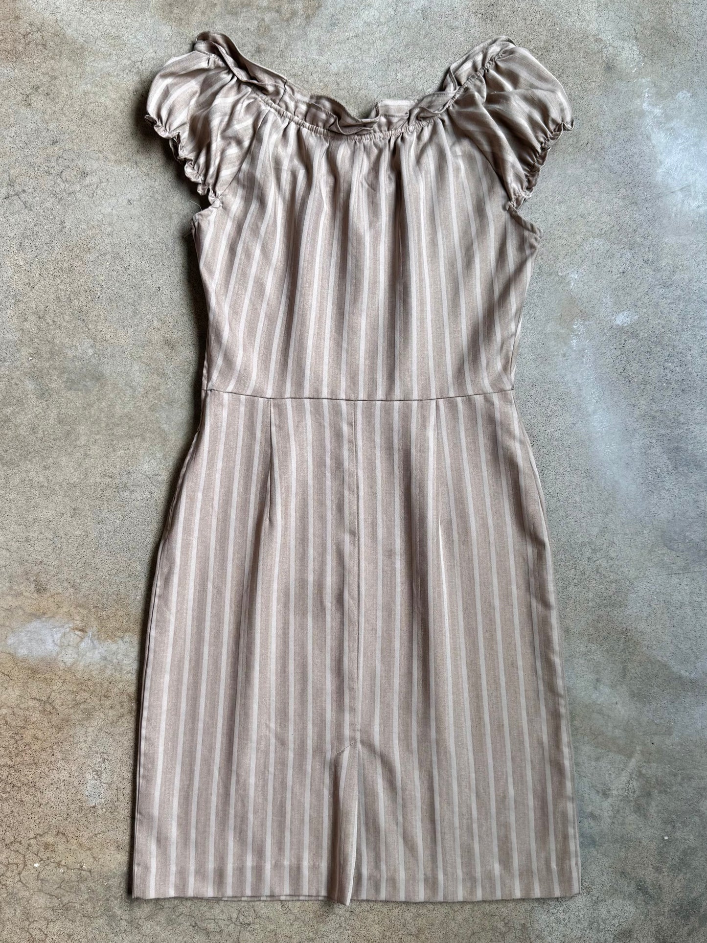 Karin Stevens Beige Stripe Ruffle Collar Dress | Small