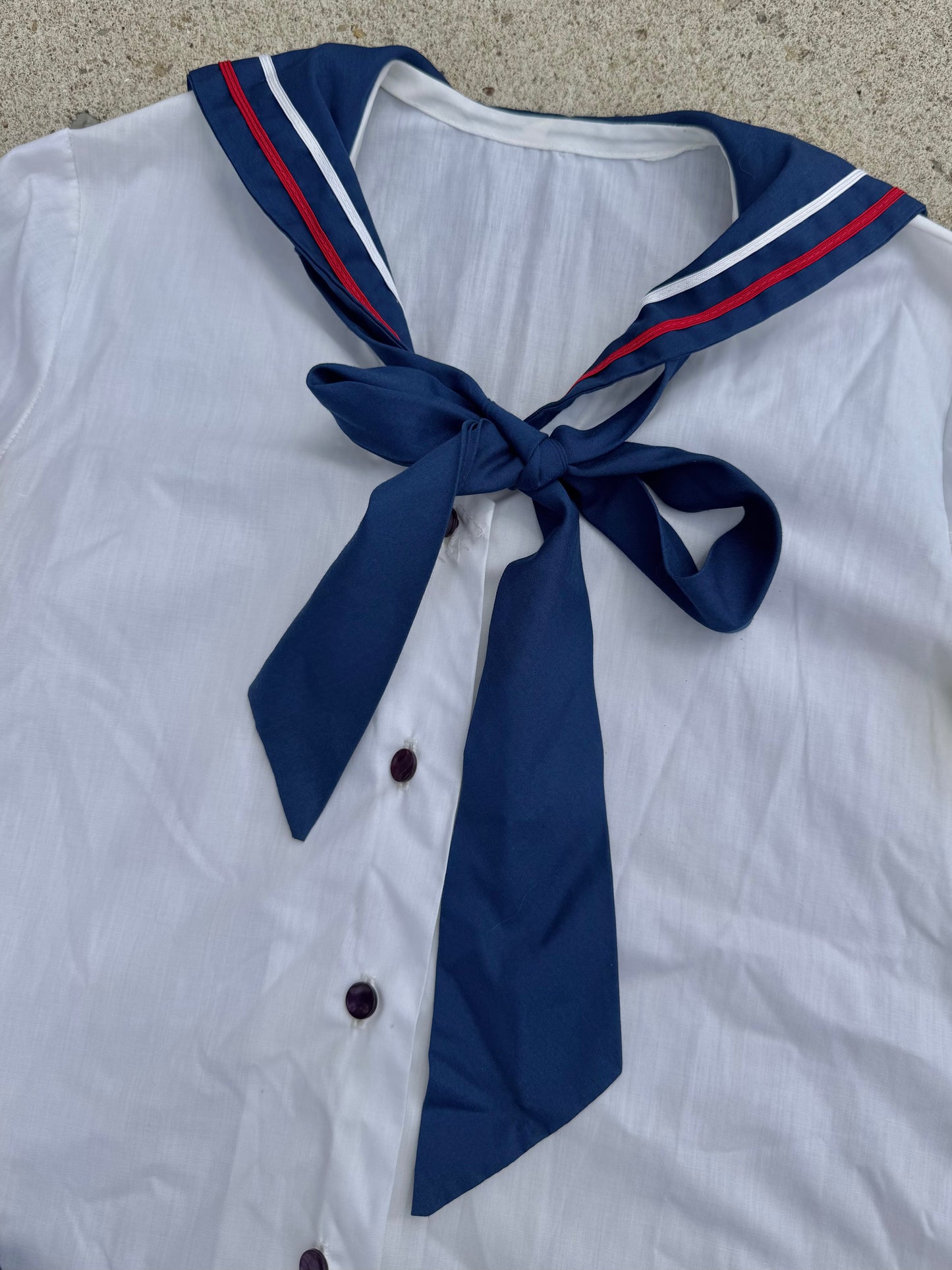 Vintage 1970s White & Navy Button-Up Sailor Blouse | Small