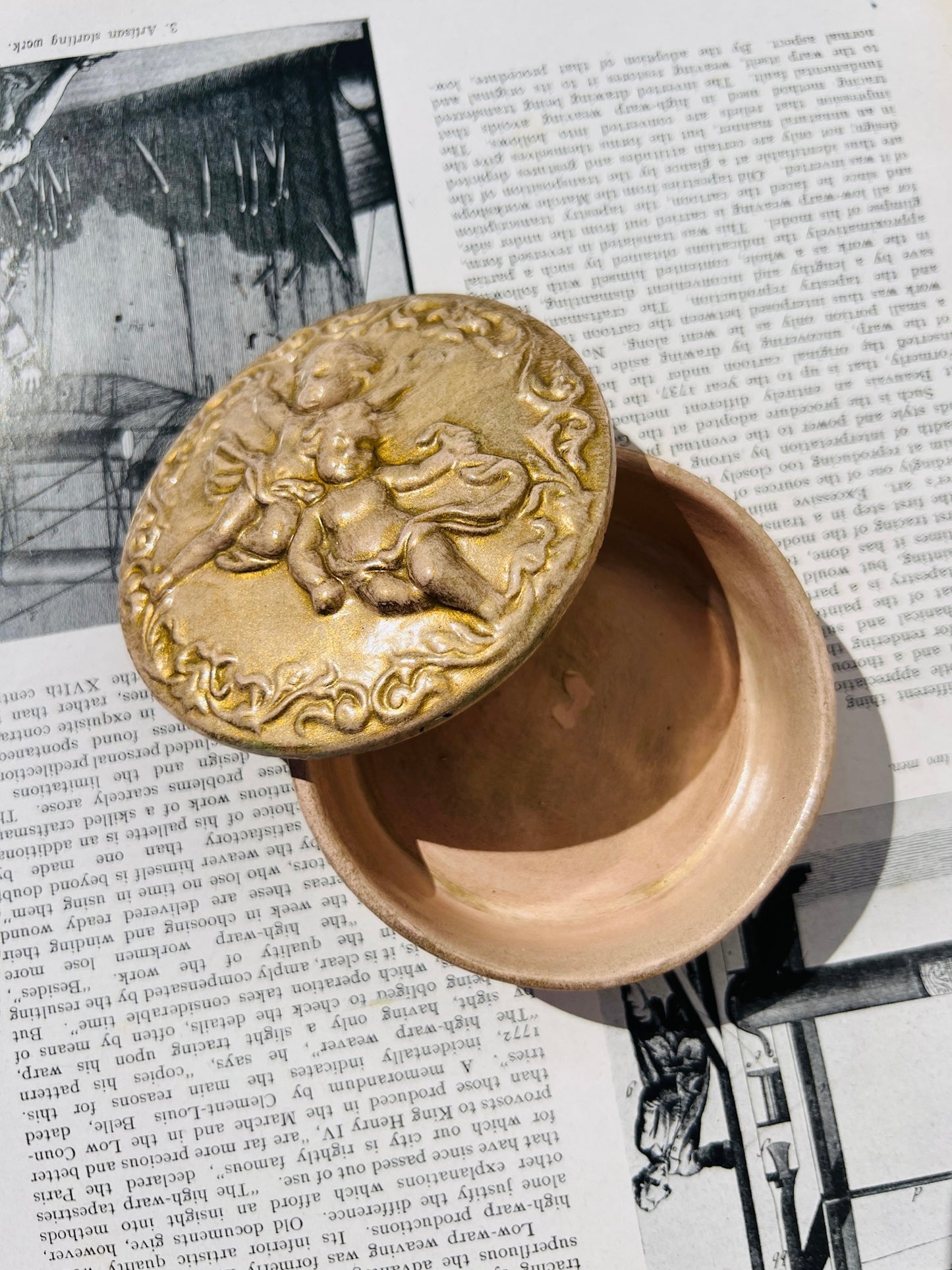 Vintage 1970s Cherub Trinket Box