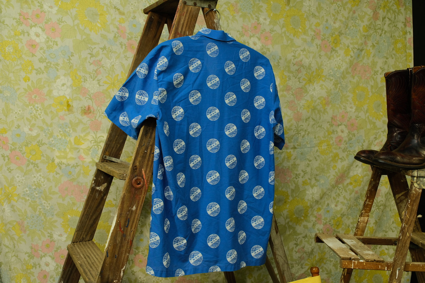 Vintage World Association of Detectives Blue Logo Printed Shirt | Medium