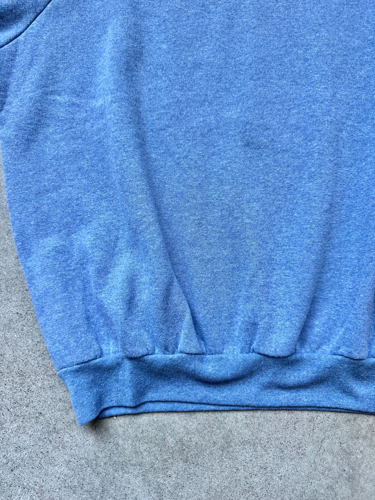 Vintage 1990s Vermont Country Store Heather Blue Short Sleeve Raglan Sweatshirt | Large