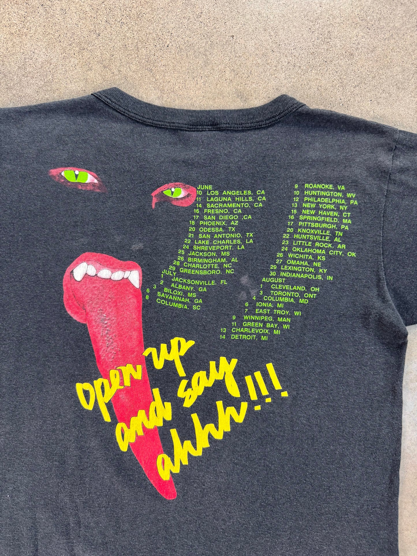 Vintage 1988 Poison "Open Up and Say…Ahh!" Tour Tee | Medium