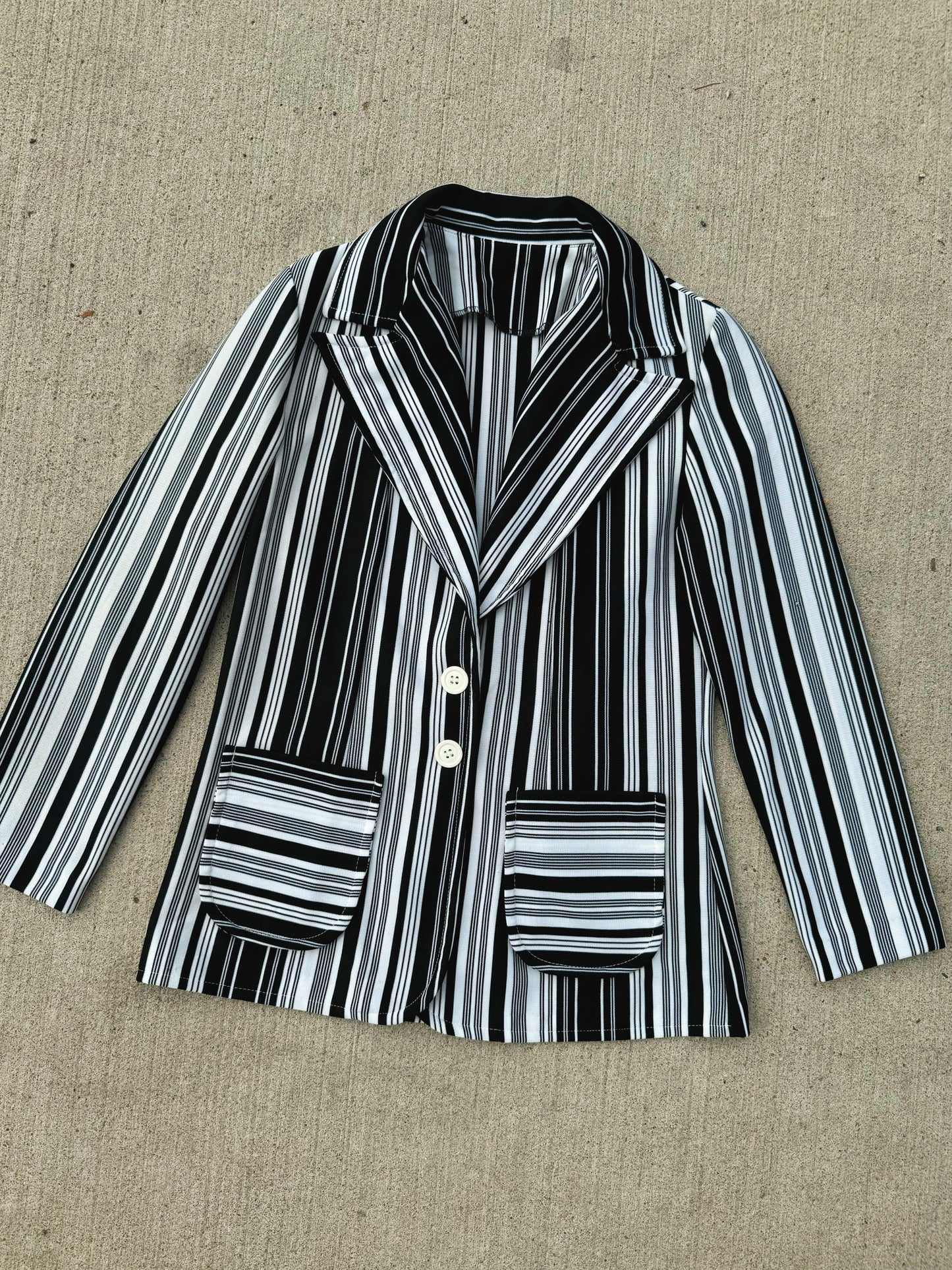Vintage 1970s Black & White Striped Polyester Blazer | XS/S