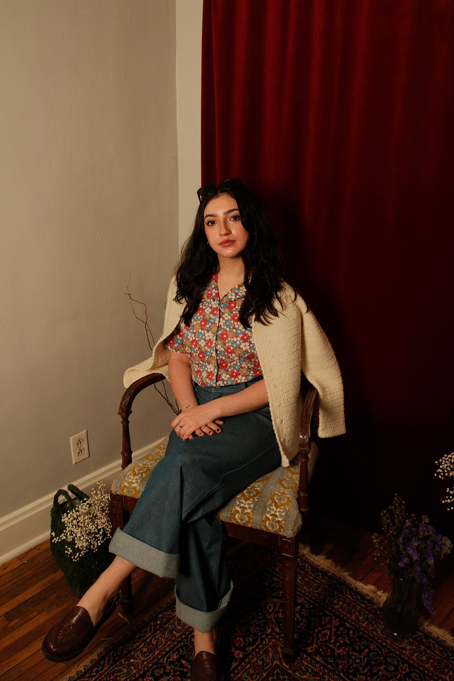Vintage 1960s Handmade Crochet Ivory Cardigan | XS/S