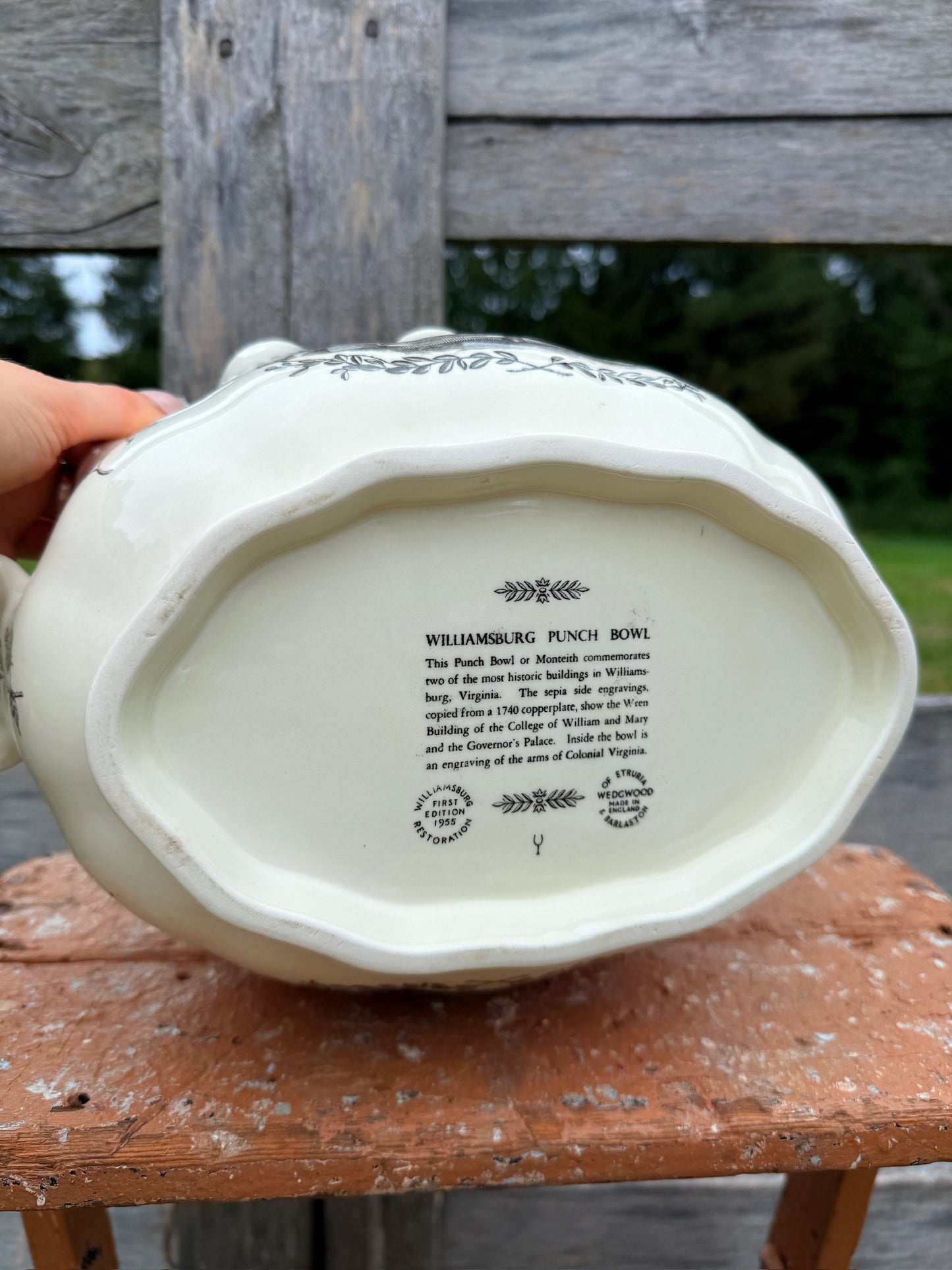 Vintage 1955 Wedgwood Williamsburg Reproduction Ceramic Punch Bowl