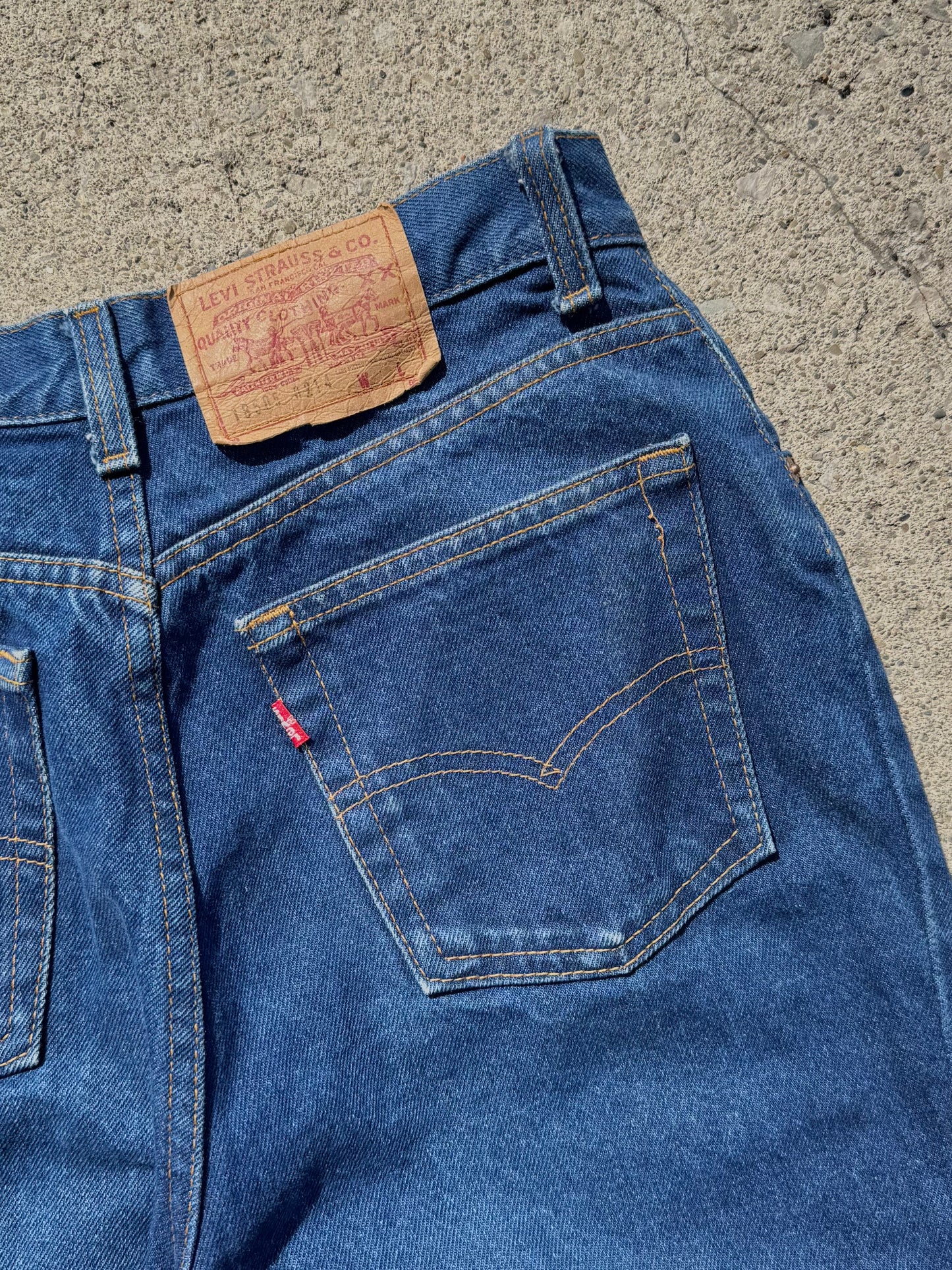 Vintage 1980s Levi’s 505 High-Waisted Dark Wash Jeans | Waist 29”
