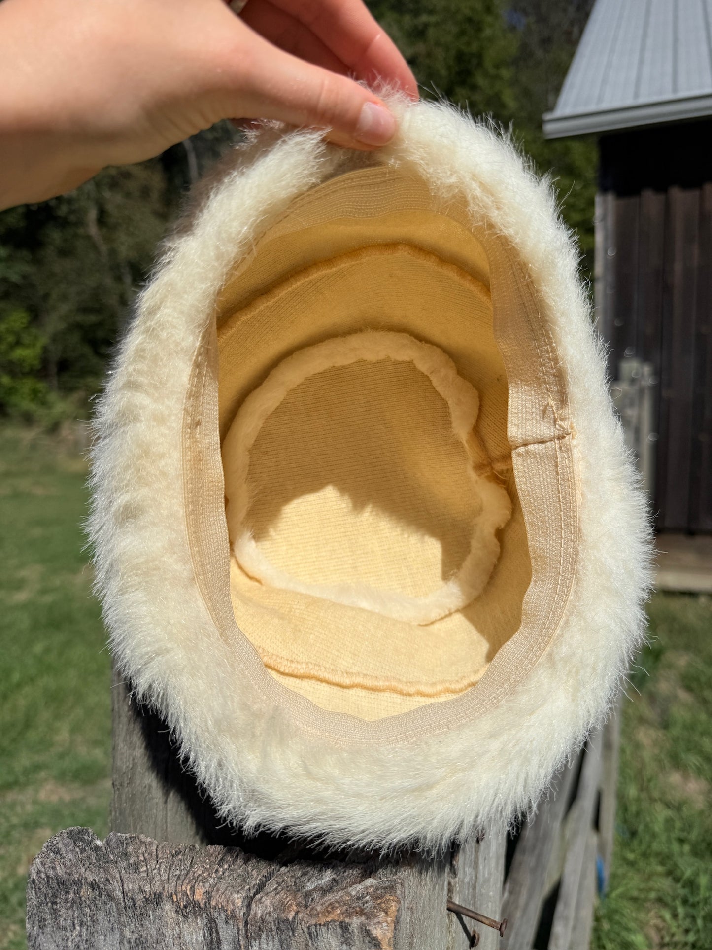 Vintage 1960s White Faux Fur Winter Hat