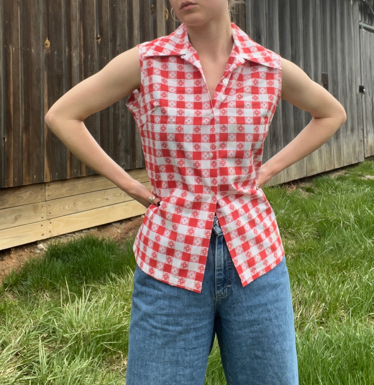 Vintage 1970s Miss K Red Floral Gingham Sleeveless Blouse | Small