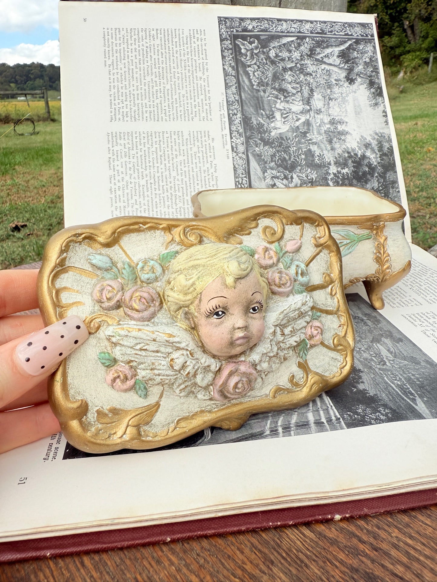 Vintage 1950s Ceramic Cherub Angel Footed Trinket Box