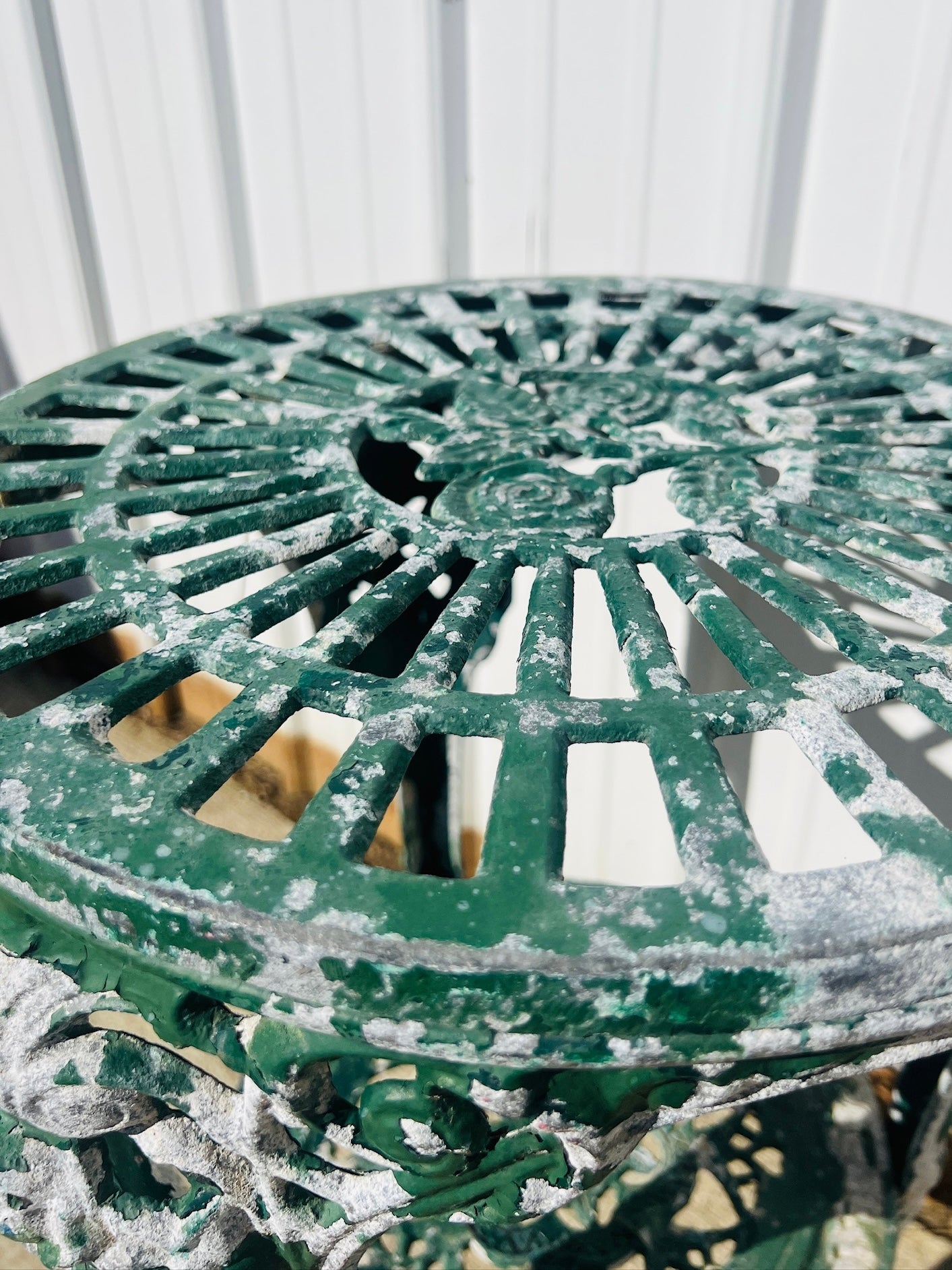 Vintage 1940s Metal Green Chip Paint British Pub Table