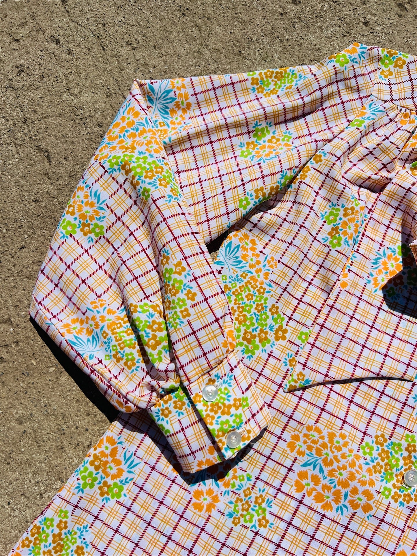 Vintage 1970s Jami Originals Floral Tie Neck Bow Blouse | S/M
