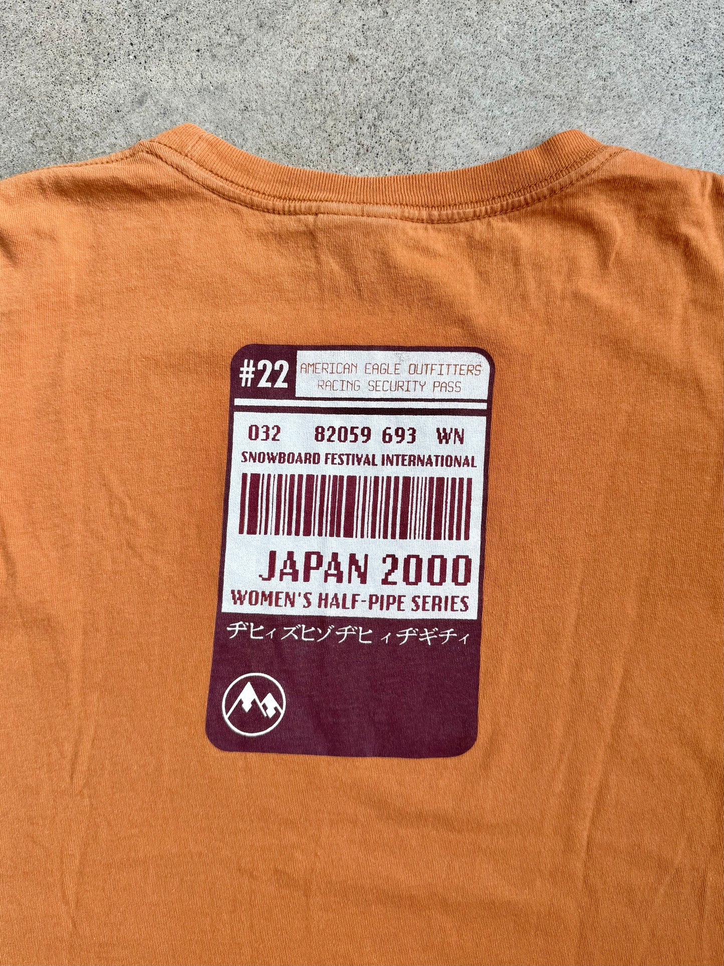 2000s American Eagle "Japan 2000" Snowboard Fest Graphic Tee | Medium