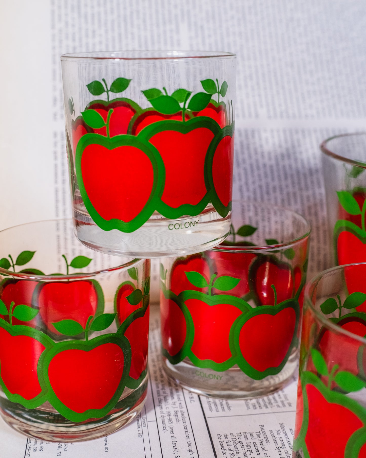 Vintage 1960s Colony Glassware “Red Apple” Lowball Glasses & Ice Bucket Set
