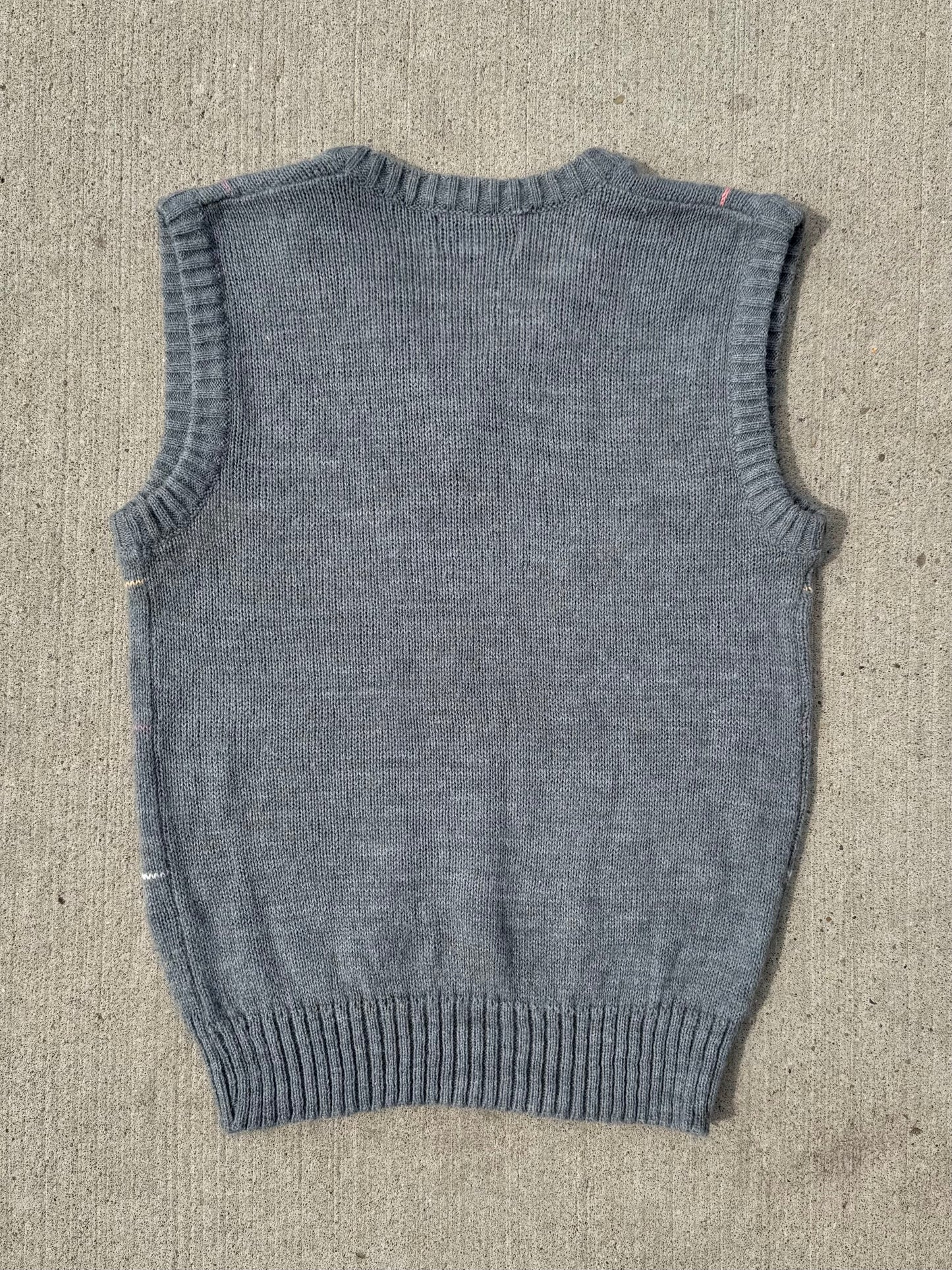 Vintage 1980s Arrow Grey Acrylic Knit Sweater Vest | Small