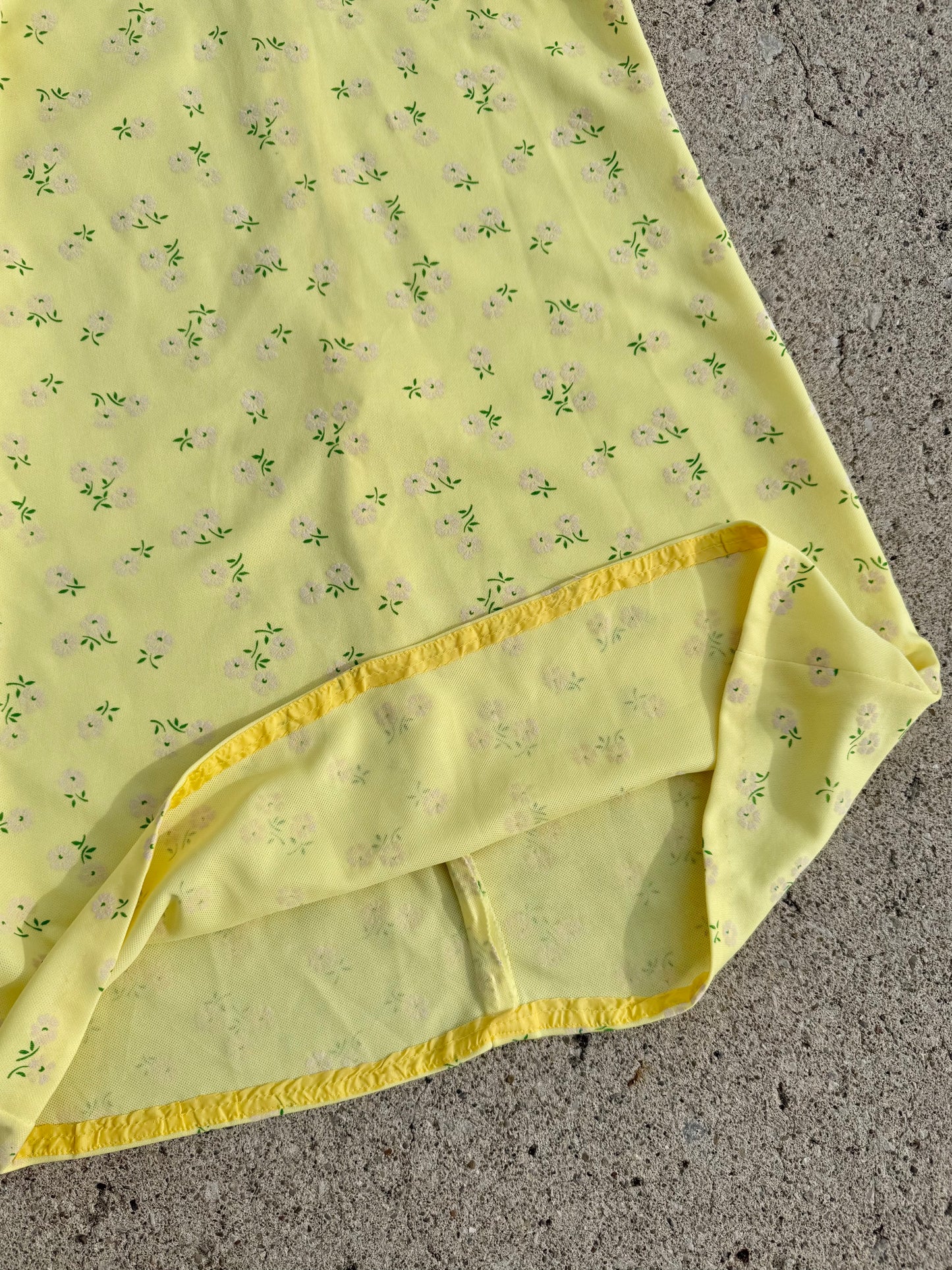Vintage 1960s Yellow Floral Print Short Sleeve Mini Dress | XS