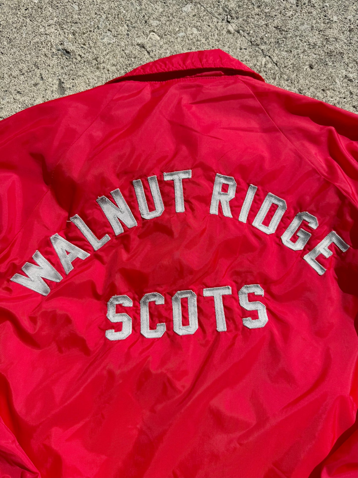 Vintage 1970s Walnut Ridge Scots Windbreaker Jacket | Small