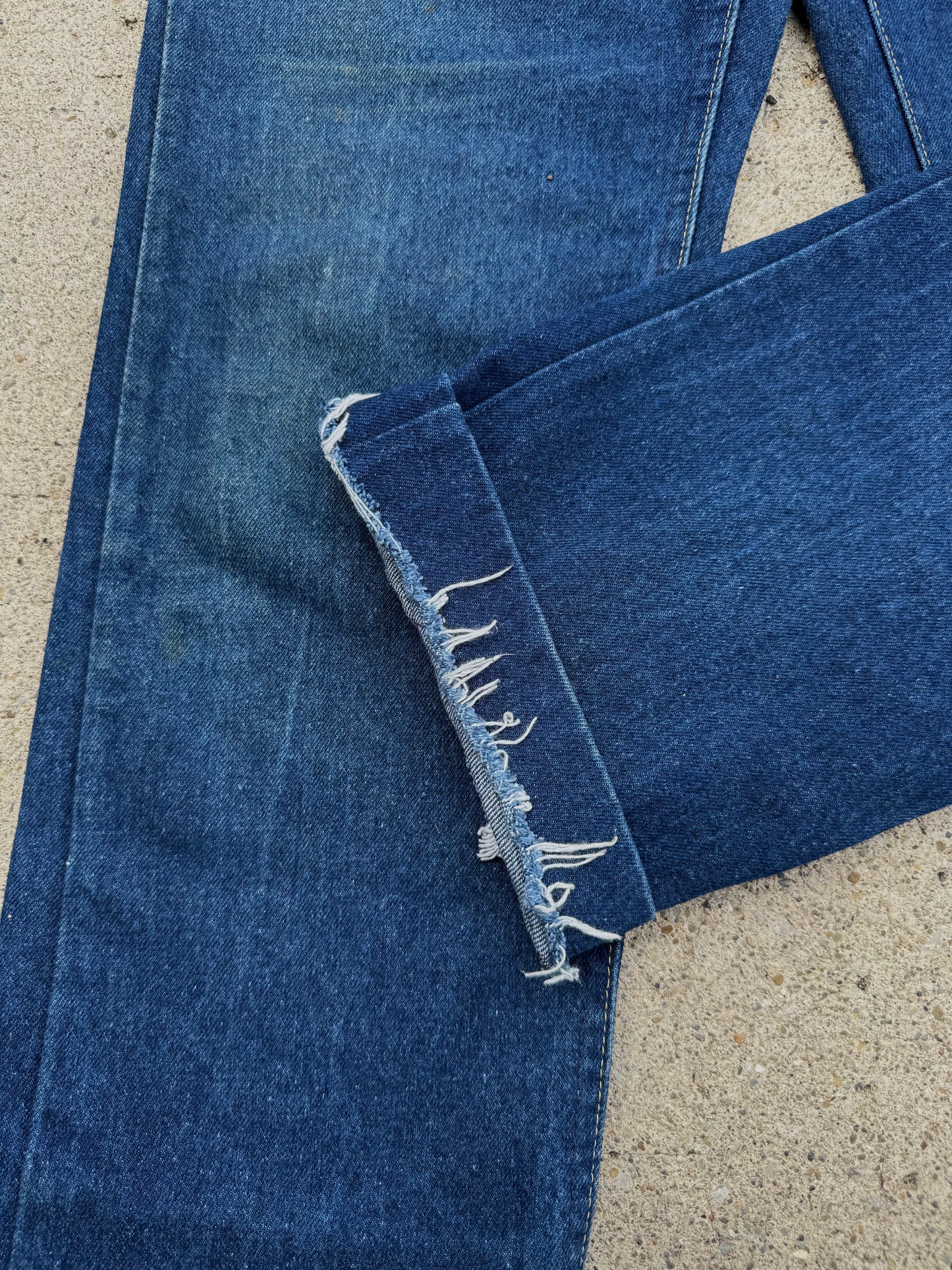 Vintage 1980s Lee Dark Wash High Waisted Jeans | Waist 31”